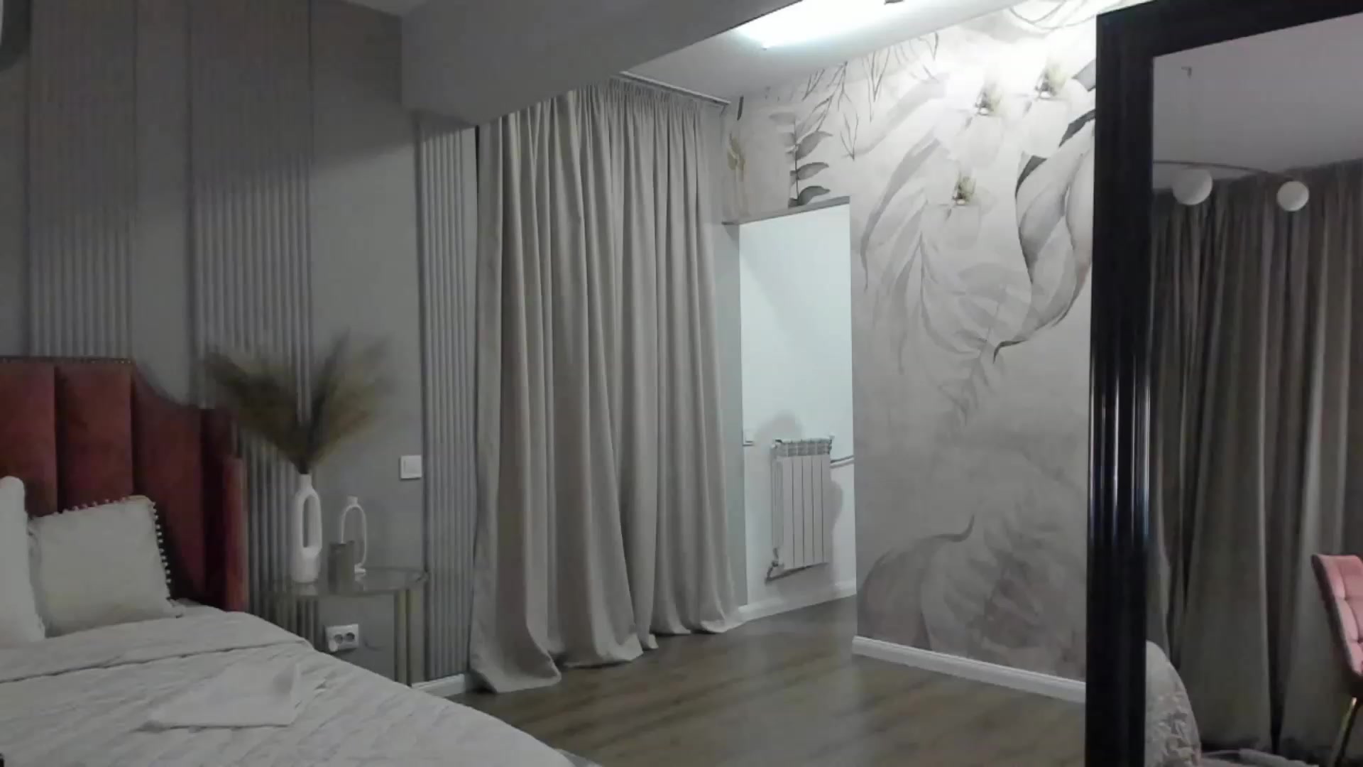 Gallery image thumbnail from NellieCutest's myfreecams stream on, 04/29/2023, 21:14 image 18 of 20