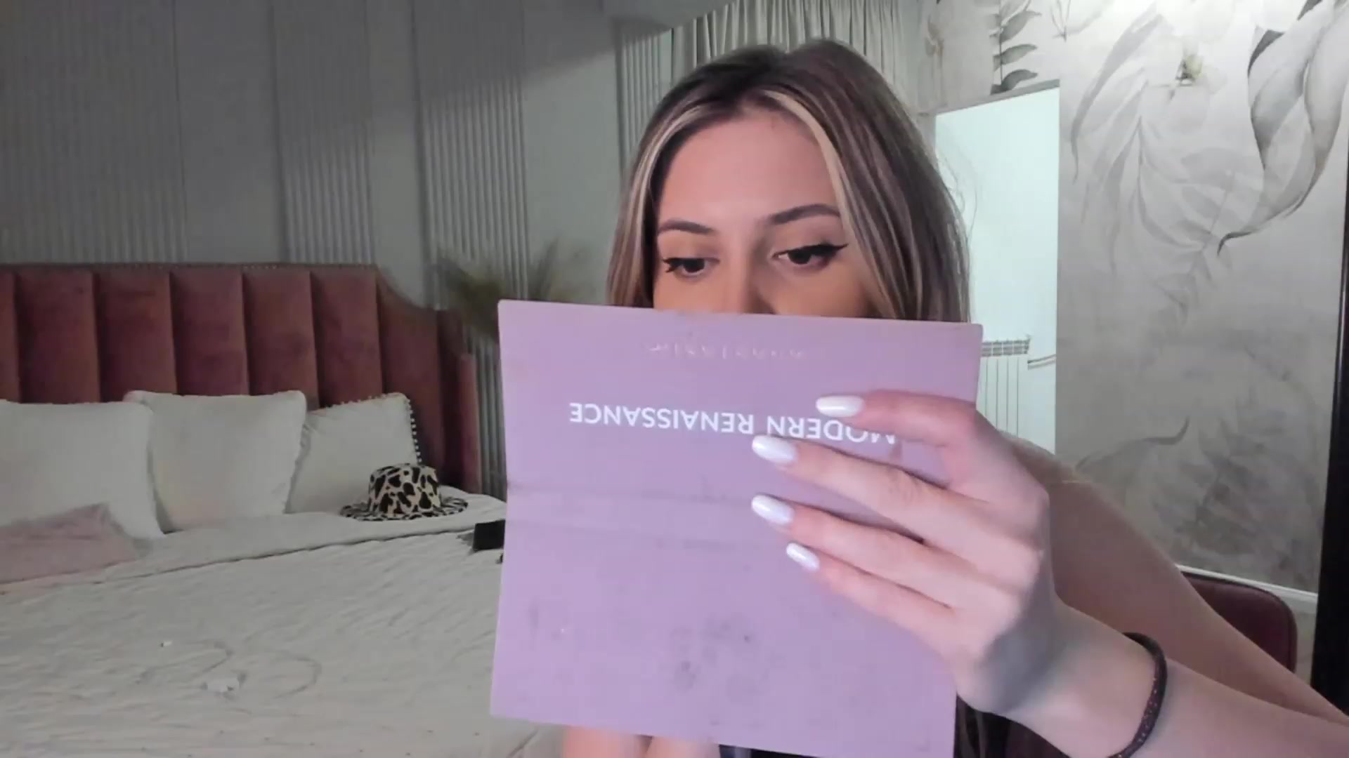 Gallery image thumbnail from NellieCutest's myfreecams stream on, 05/21/2023, 21:08 image 2 of 20