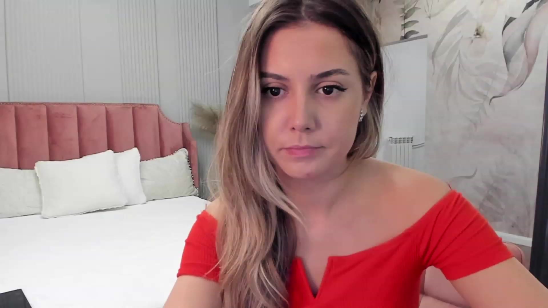 Gallery image thumbnail from NellieCutest's myfreecams stream on, 11/04/2023, 20:42 image 2 of 20