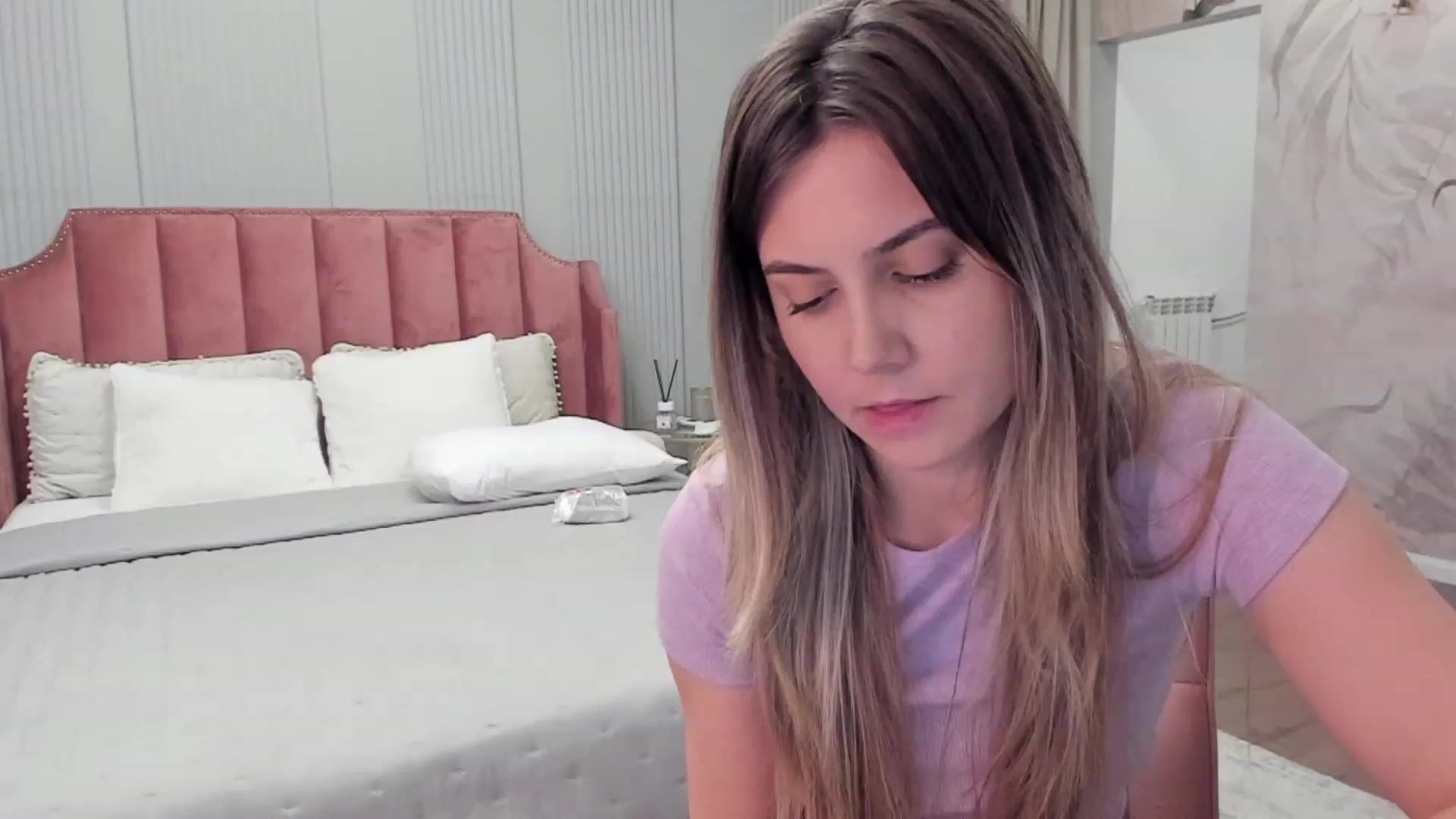 Gallery image thumbnail from NellieCutest's myfreecams stream on, 12/28/2023, 22:18 image 11 of 20