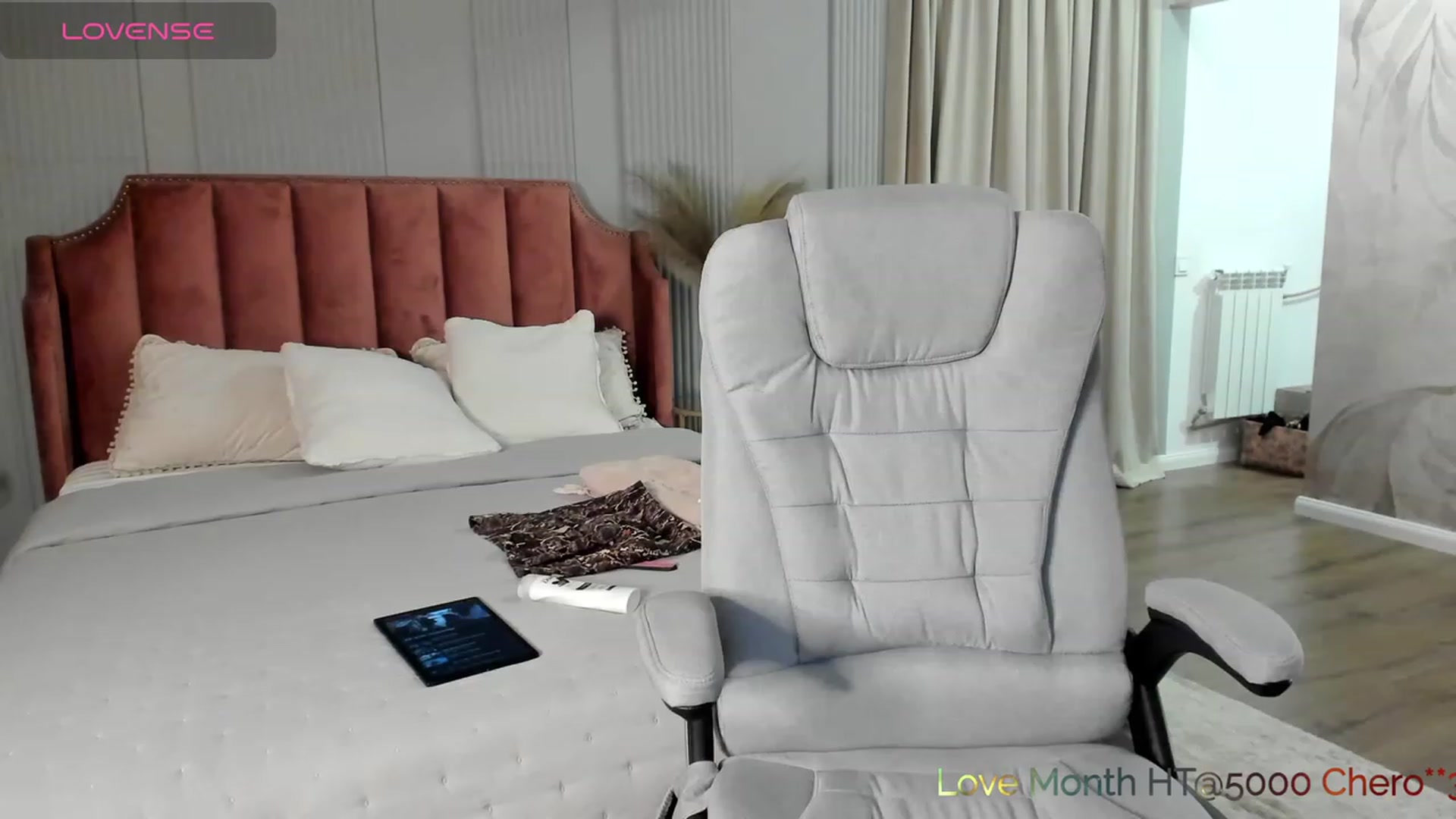 Gallery image thumbnail from NellieCutest's myfreecams stream on, 02/10/2024, 22:57 image 3 of 20
