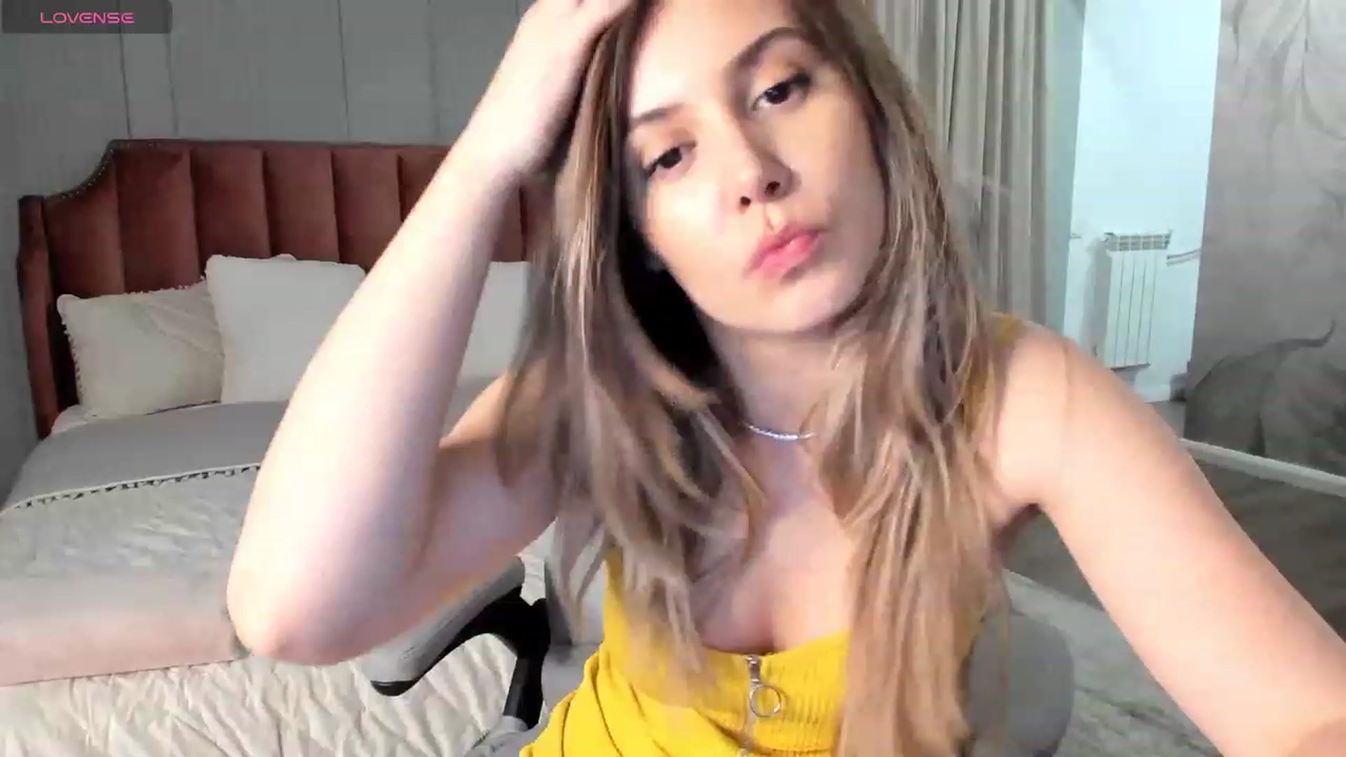 Gallery image thumbnail from NellieCutest's myfreecams stream on, 02/29/2024, 22:57 image 5 of 20