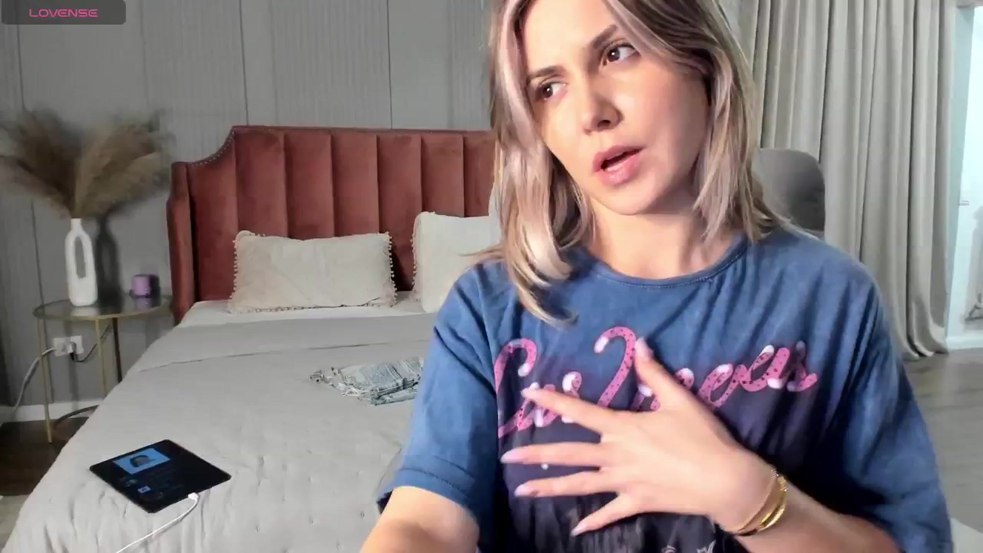 Gallery image thumbnail from NellieCutest's myfreecams stream on, 05/23/2024, 22:40 image 20 of 20
