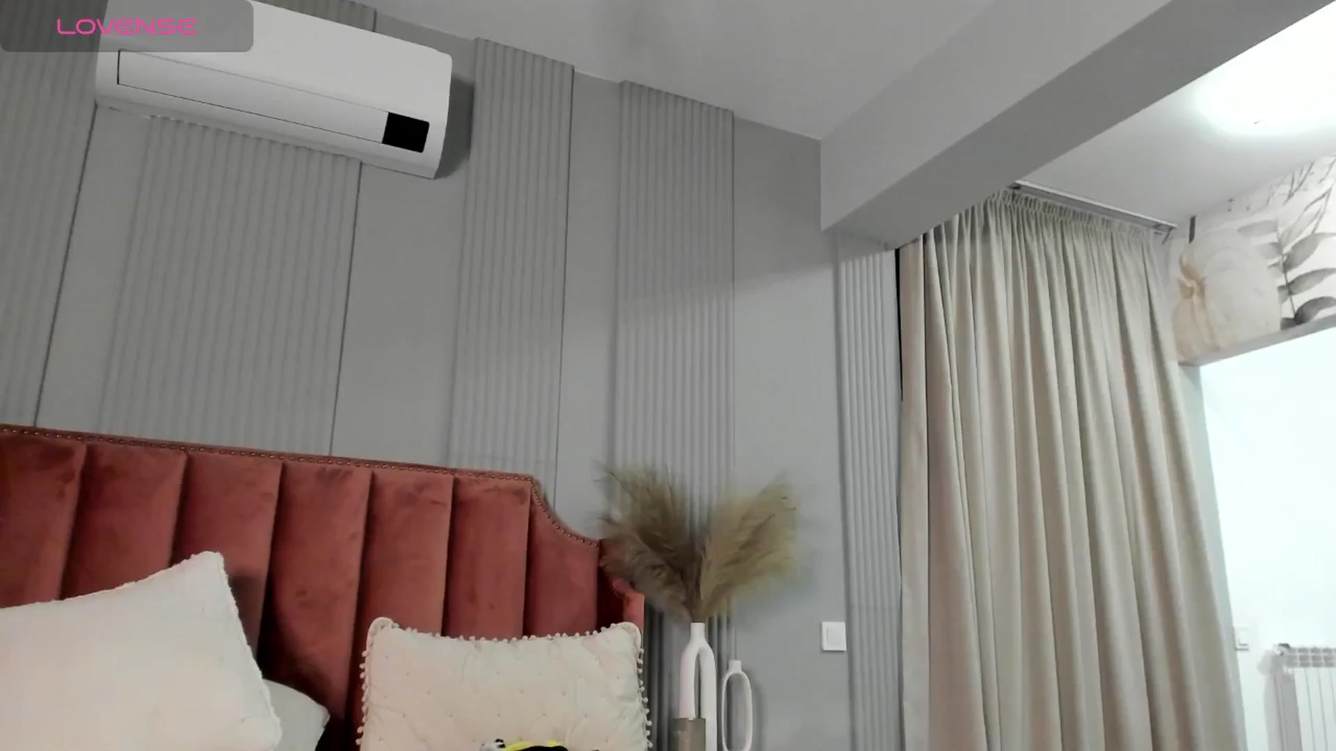 Gallery image thumbnail from NellieCutest's myfreecams stream on, 06/08/2024, 21:49 image 18 of 20