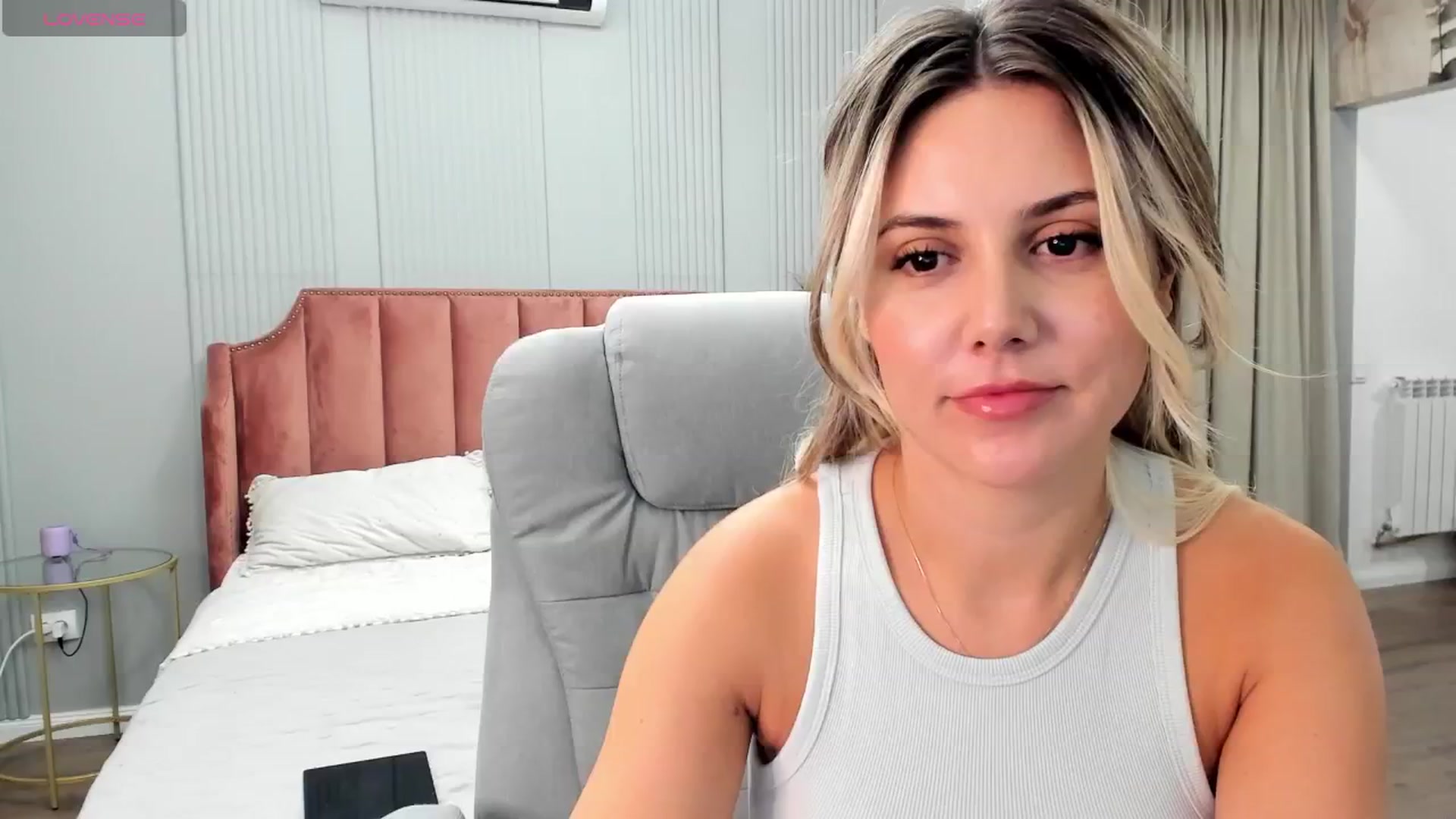 Gallery image thumbnail from NellieCutest's myfreecams stream on, 09/20/2024, 21:22 image 2 of 20