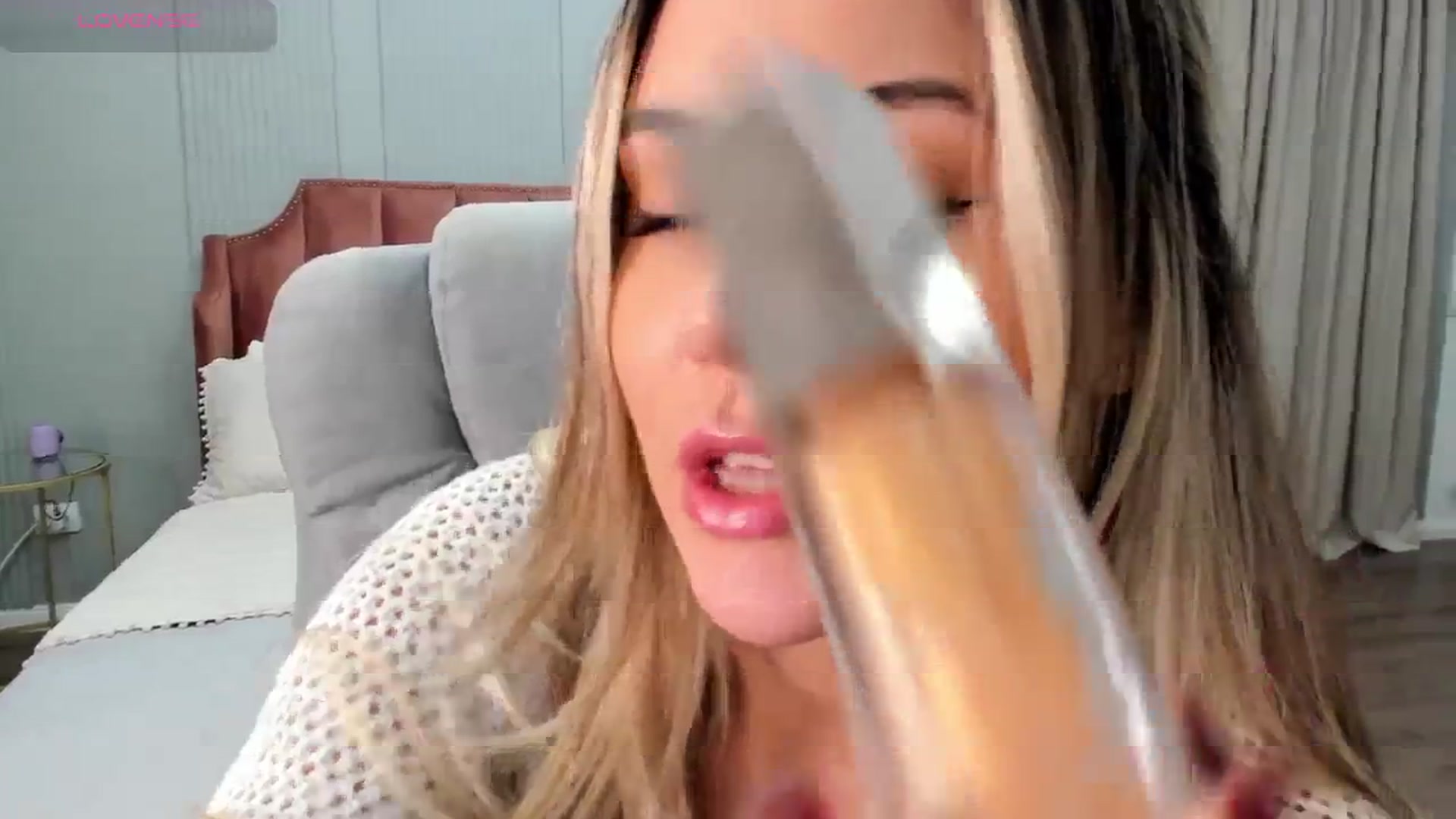 Gallery image thumbnail from NellieCutest's myfreecams stream on, 10/27/2024, 23:35 image 15 of 20