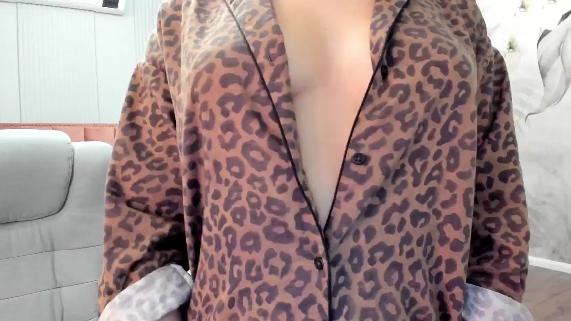 Gallery image thumbnail from NellieCutest's myfreecams stream on, 12/27/2024, 22:30 image 10 of 20