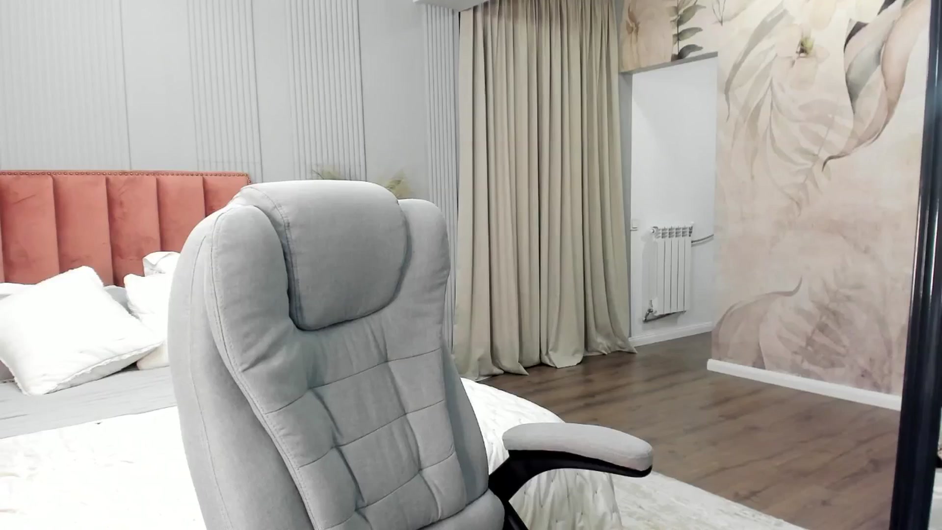 Gallery image thumbnail from NellieCutest's myfreecams stream on, 02/09/2025, 20:46 image 8 of 20