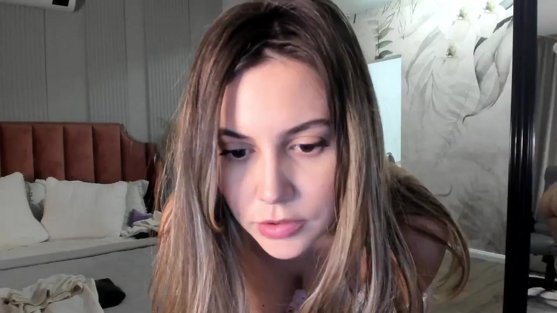 Gallery image thumbnail from NellieCutest's myfreecams stream on, 03/07/2025, 22:26 image 13 of 20