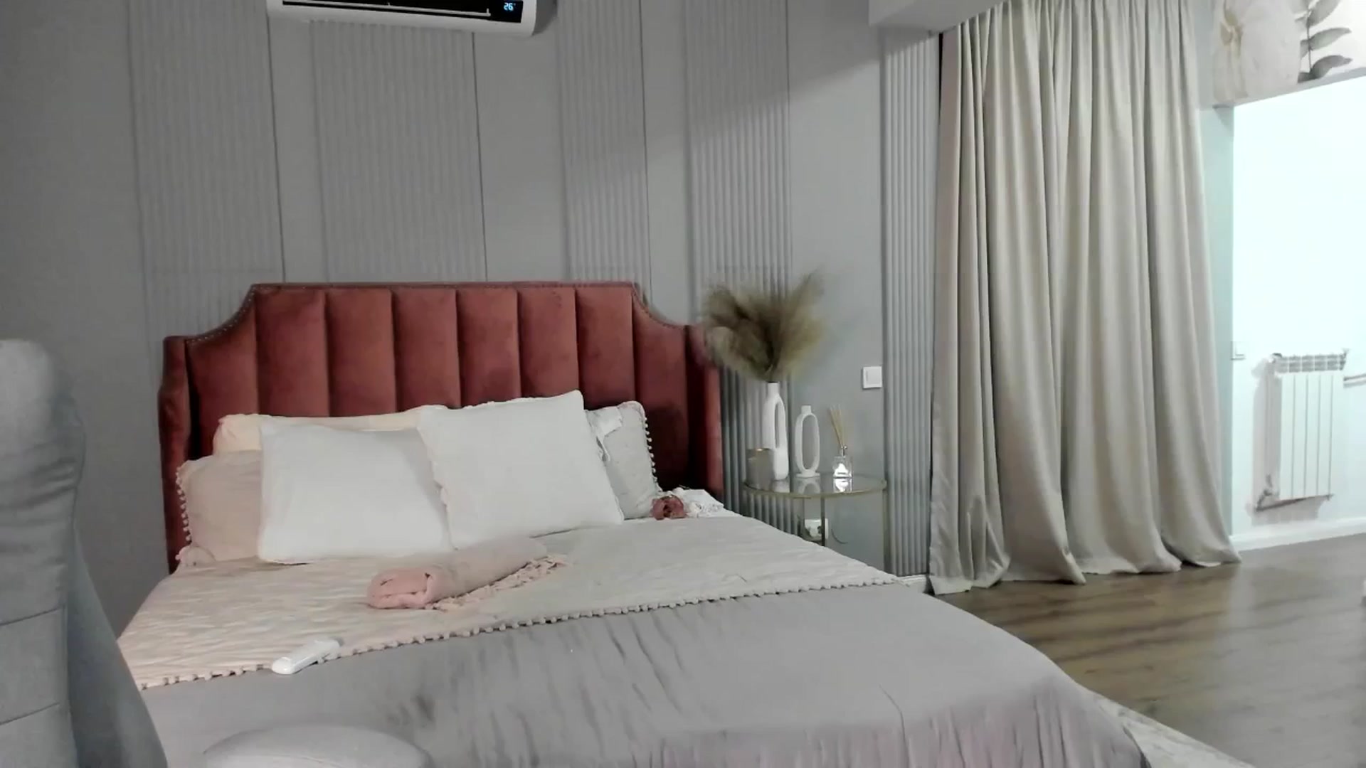 Gallery image thumbnail from NellieCutest's myfreecams stream on, 05/09/2025, 21:38 image 19 of 20