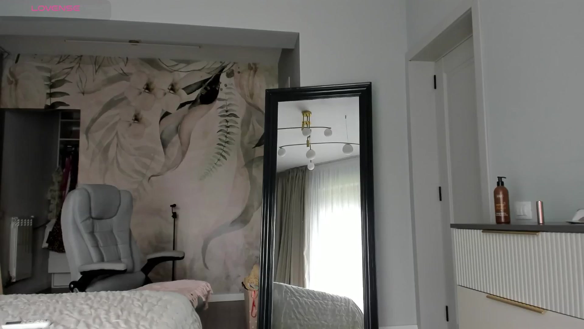 Gallery image thumbnail from NellieCutest's myfreecams stream on, 07/10/2025, 13:01 image 15 of 20