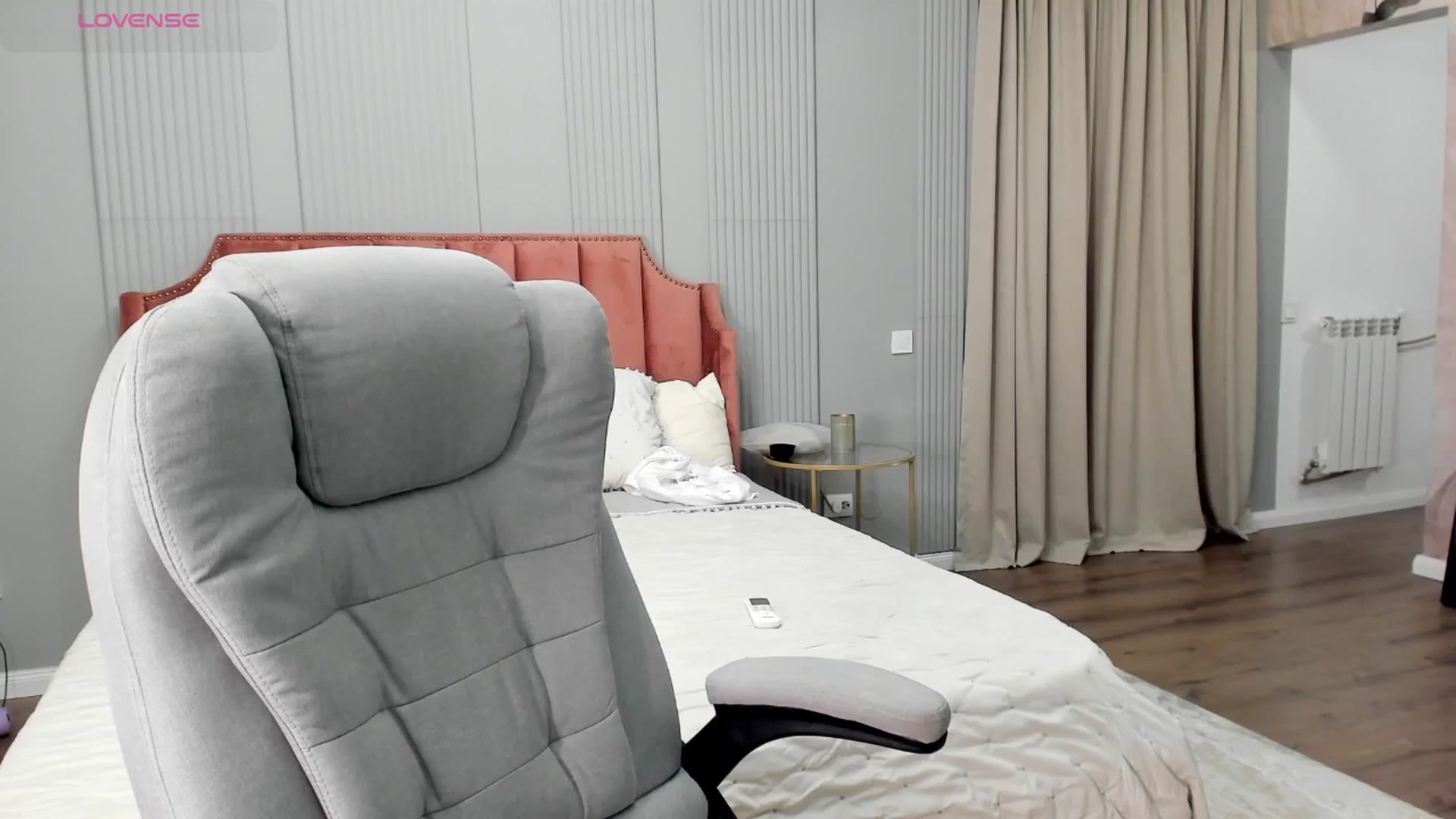 Gallery image thumbnail from NellieCutest's myfreecams stream on, 09/18/2025, 21:49 image 8 of 20