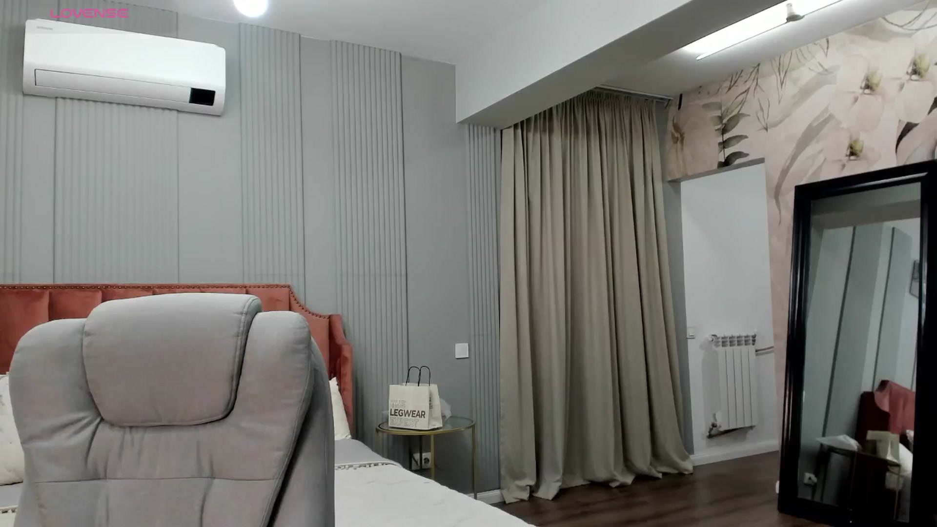 Gallery image thumbnail from NellieCutest's myfreecams stream on, 09/20/2025, 22:28 image 1 of 20