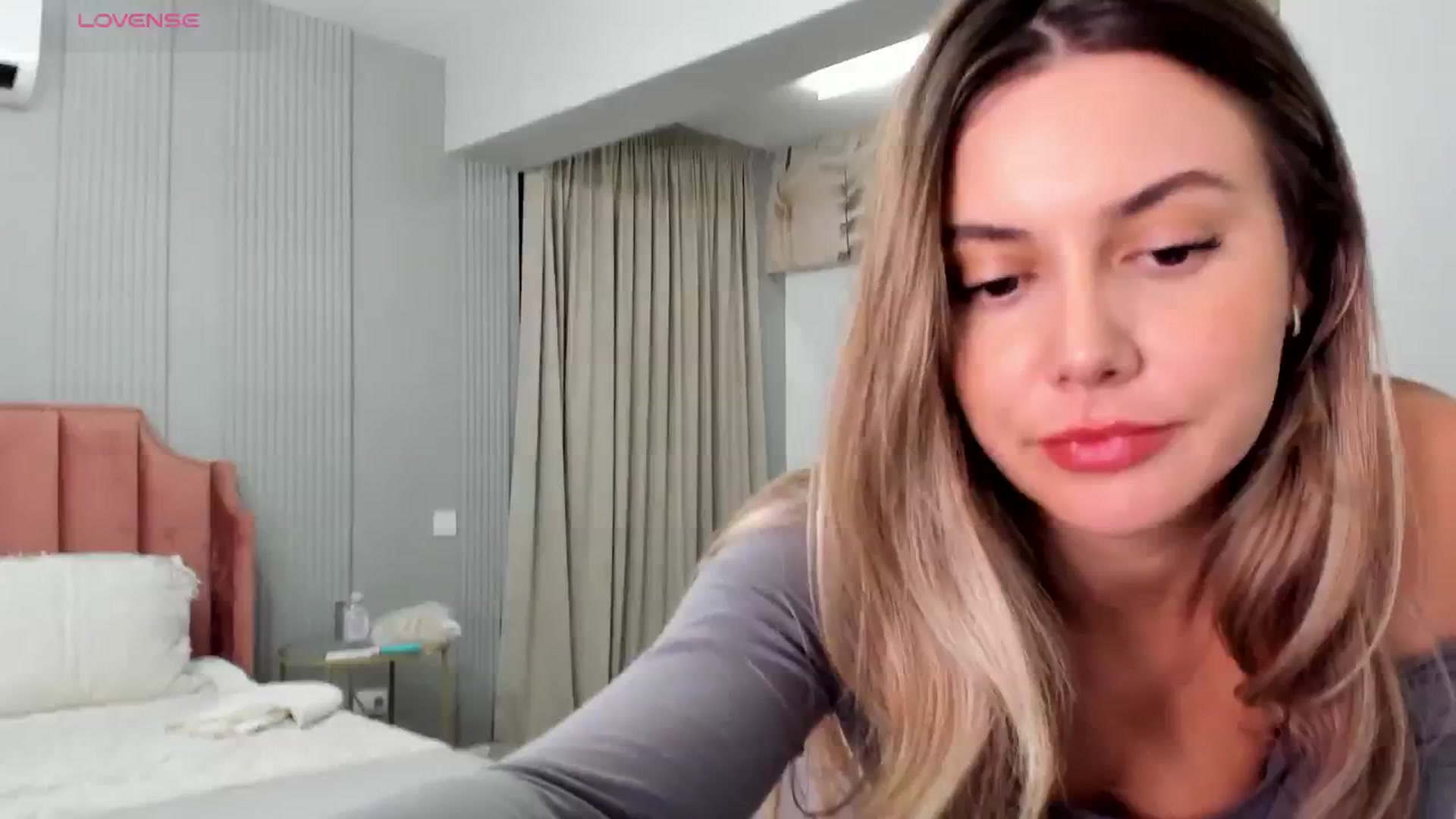 Gallery image thumbnail from NellieCutest's myfreecams stream on, 10/09/2025, 21:30 image 1 of 20