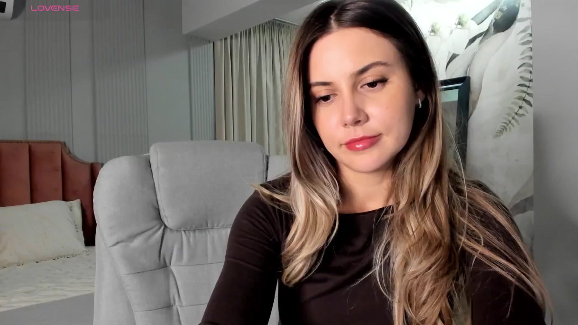Gallery image thumbnail from NellieCutest's myfreecams stream on, 10/17/2025, 22:32 image 18 of 20