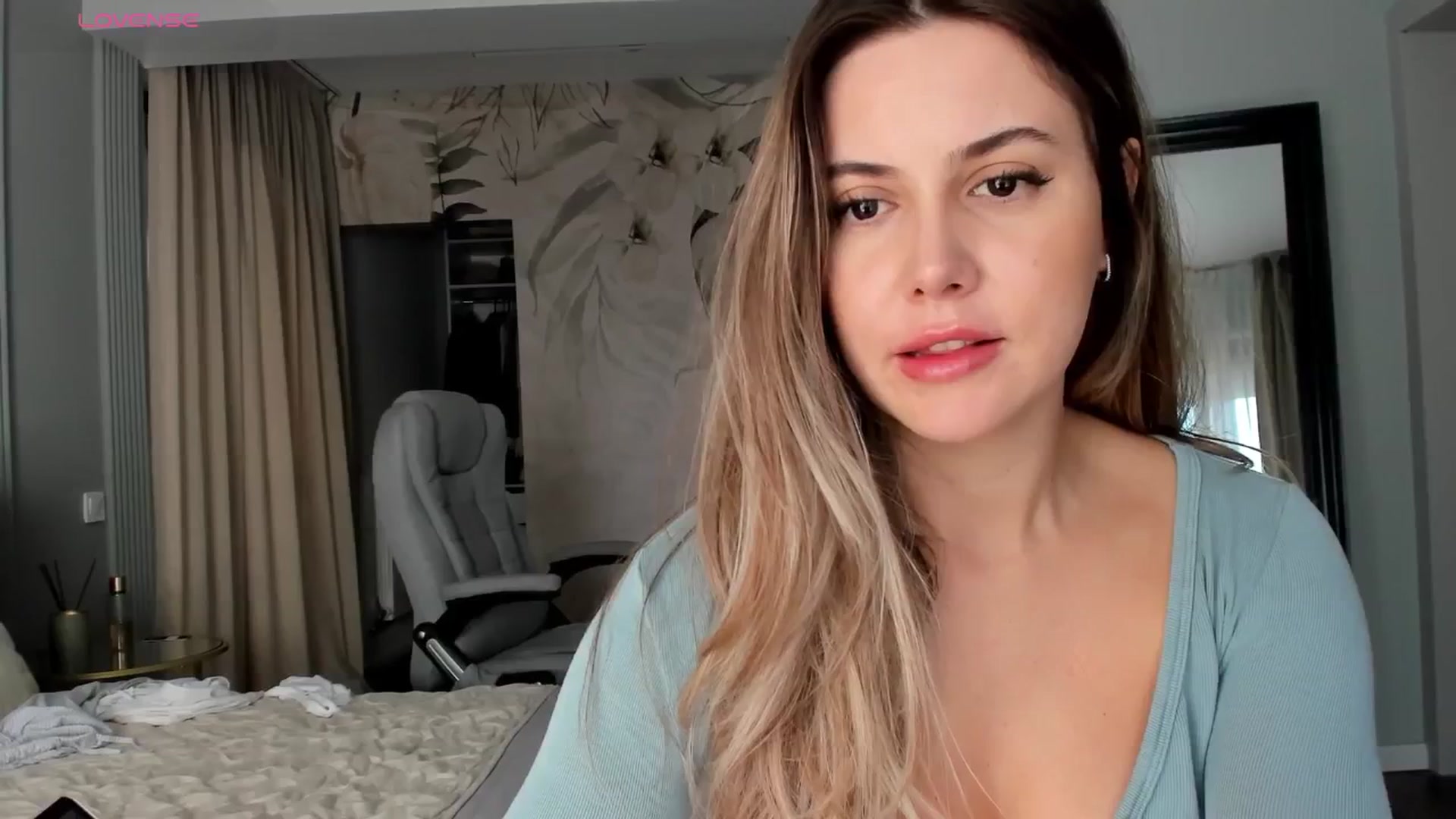 Gallery image thumbnail from NellieCutest's myfreecams stream on, 10/30/2025, 11:54 image 13 of 20