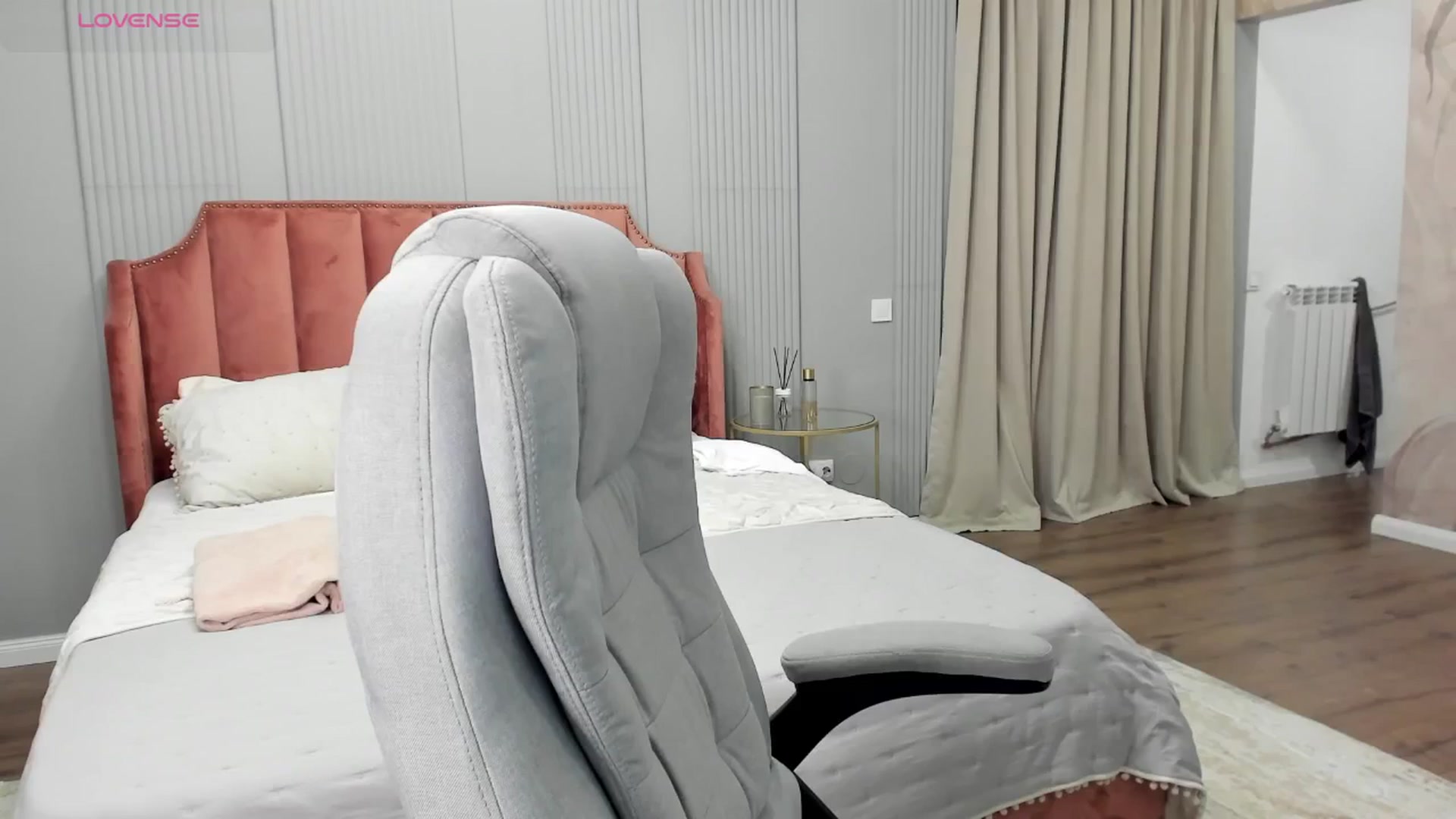 Gallery image thumbnail from NellieCutest's myfreecams stream on, 11/02/2025, 22:50 image 19 of 20