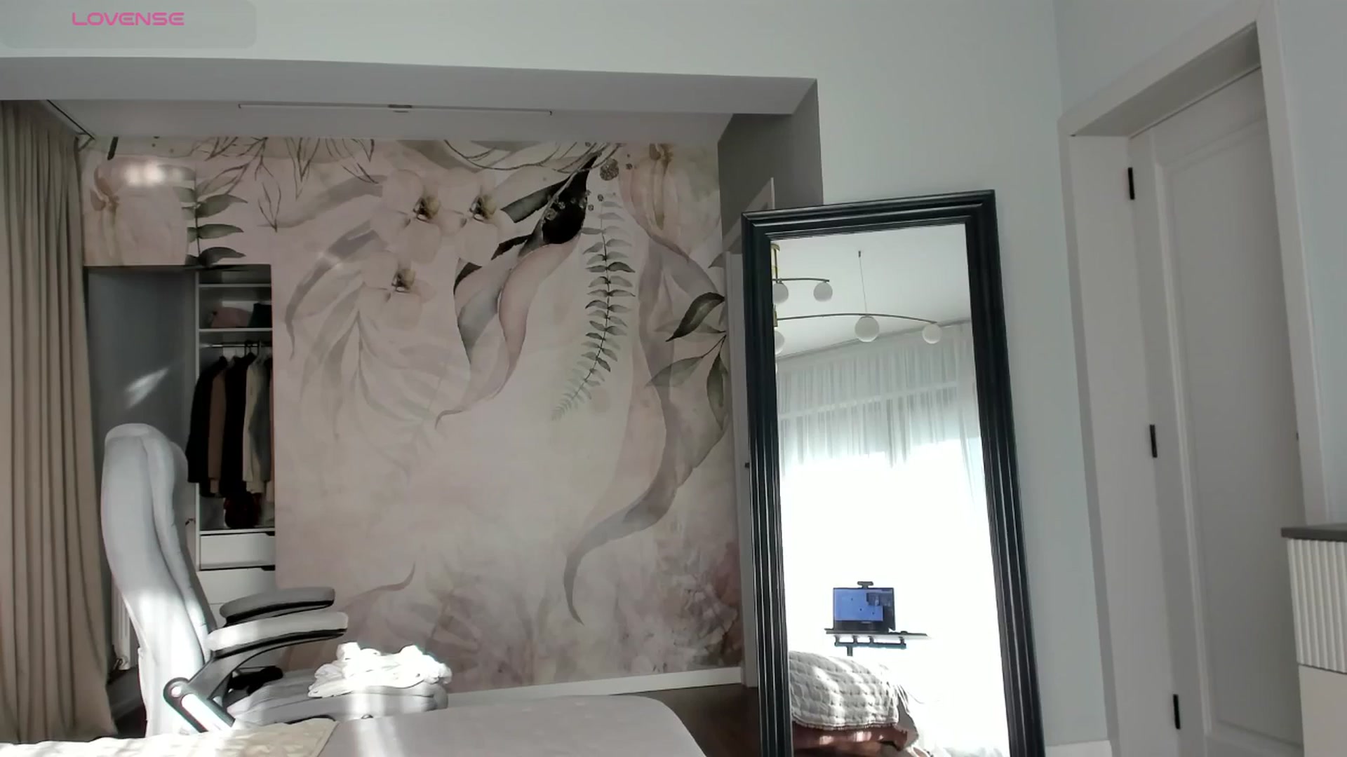 Gallery image thumbnail from NellieCutest's myfreecams stream on, 11/14/2025, 12:13 image 19 of 20