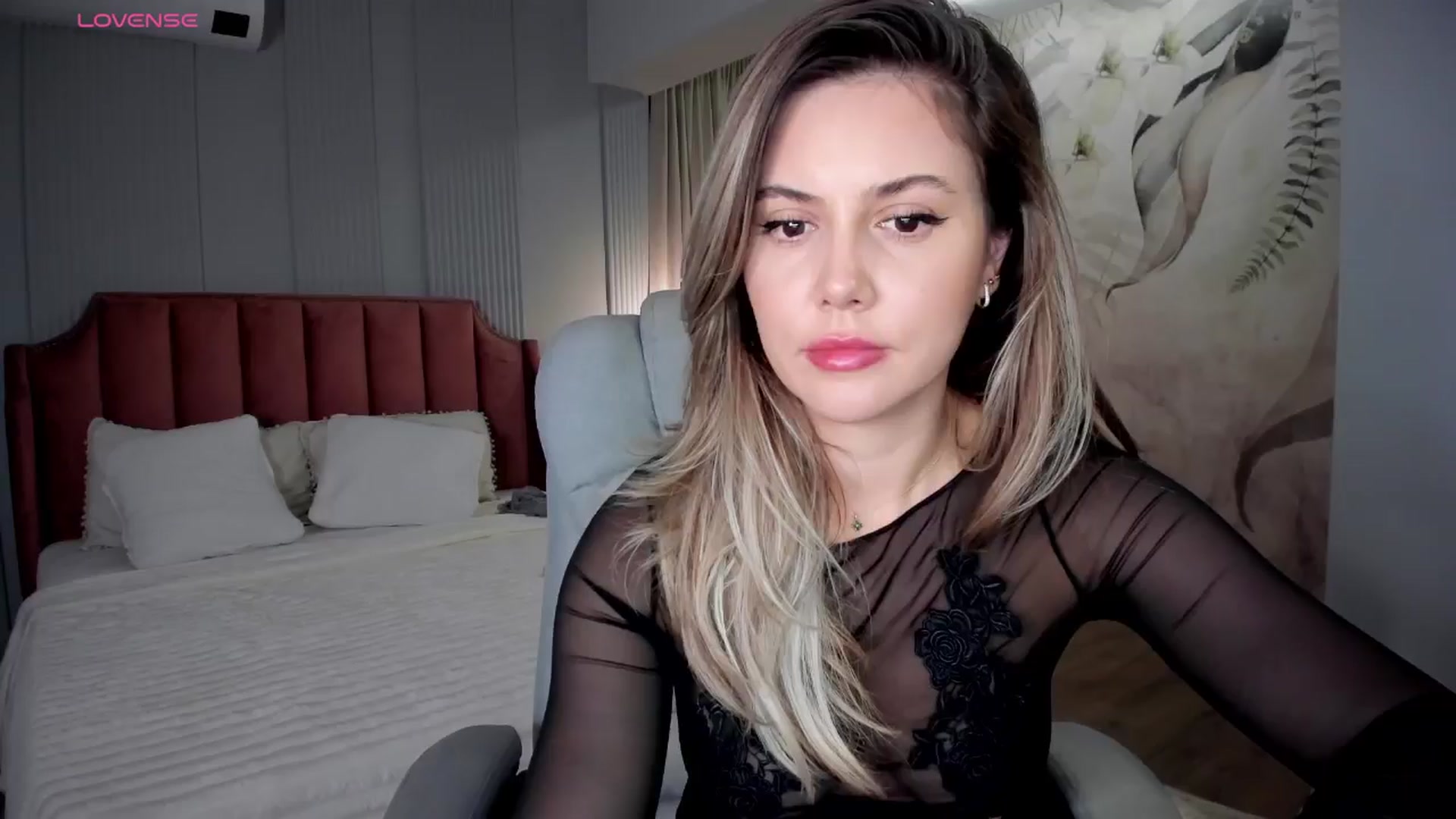 Gallery image thumbnail from NellieCutest's myfreecams stream on, 12/13/2025, 21:51 image 8 of 20