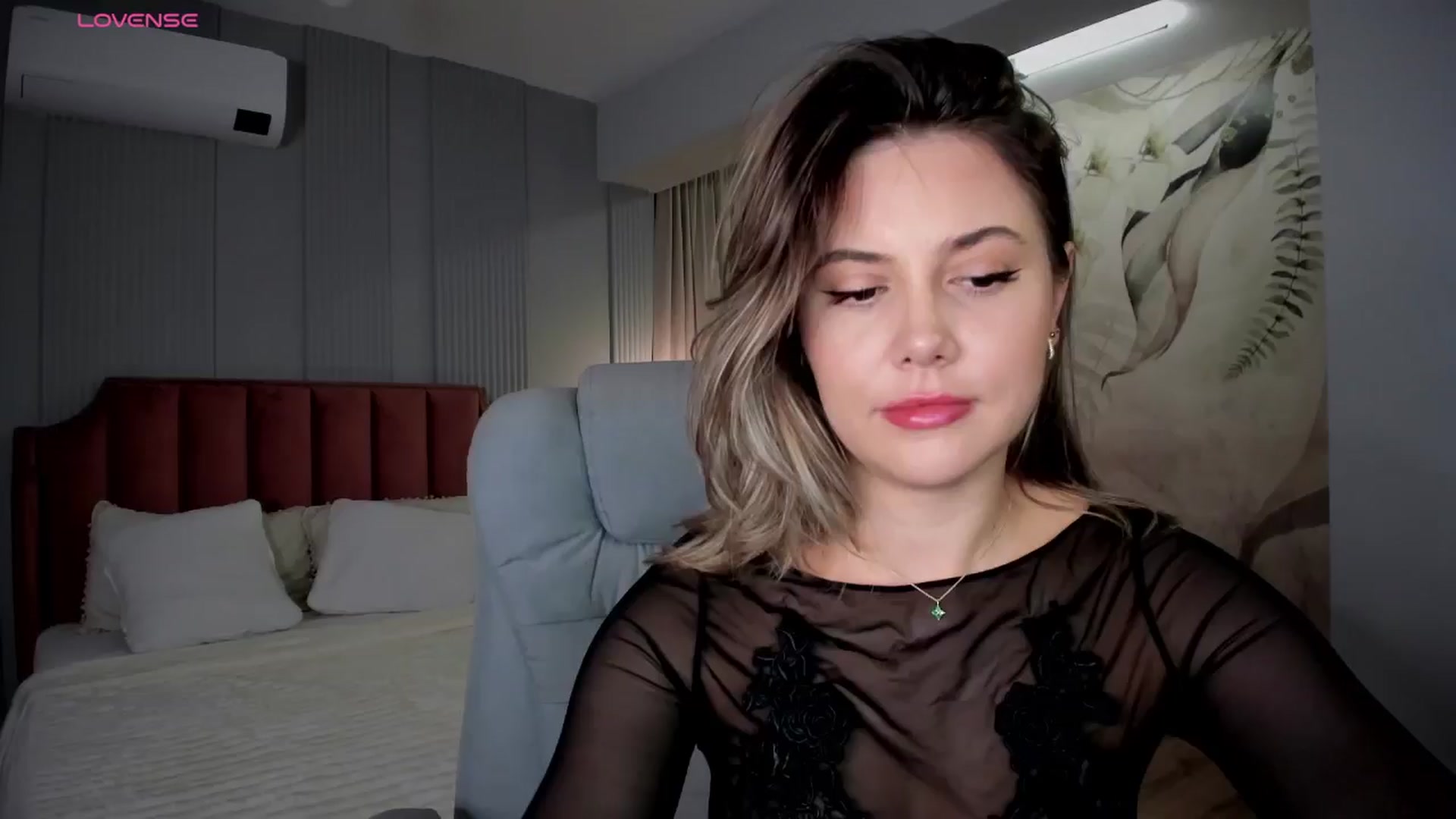 Gallery image thumbnail from NellieCutest's myfreecams stream on, 12/13/2025, 21:51 image 2 of 20
