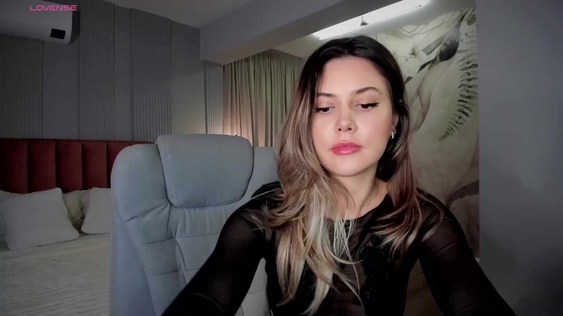 Gallery image thumbnail from NellieCutest's myfreecams stream on, 12/13/2025, 21:51 image 18 of 20