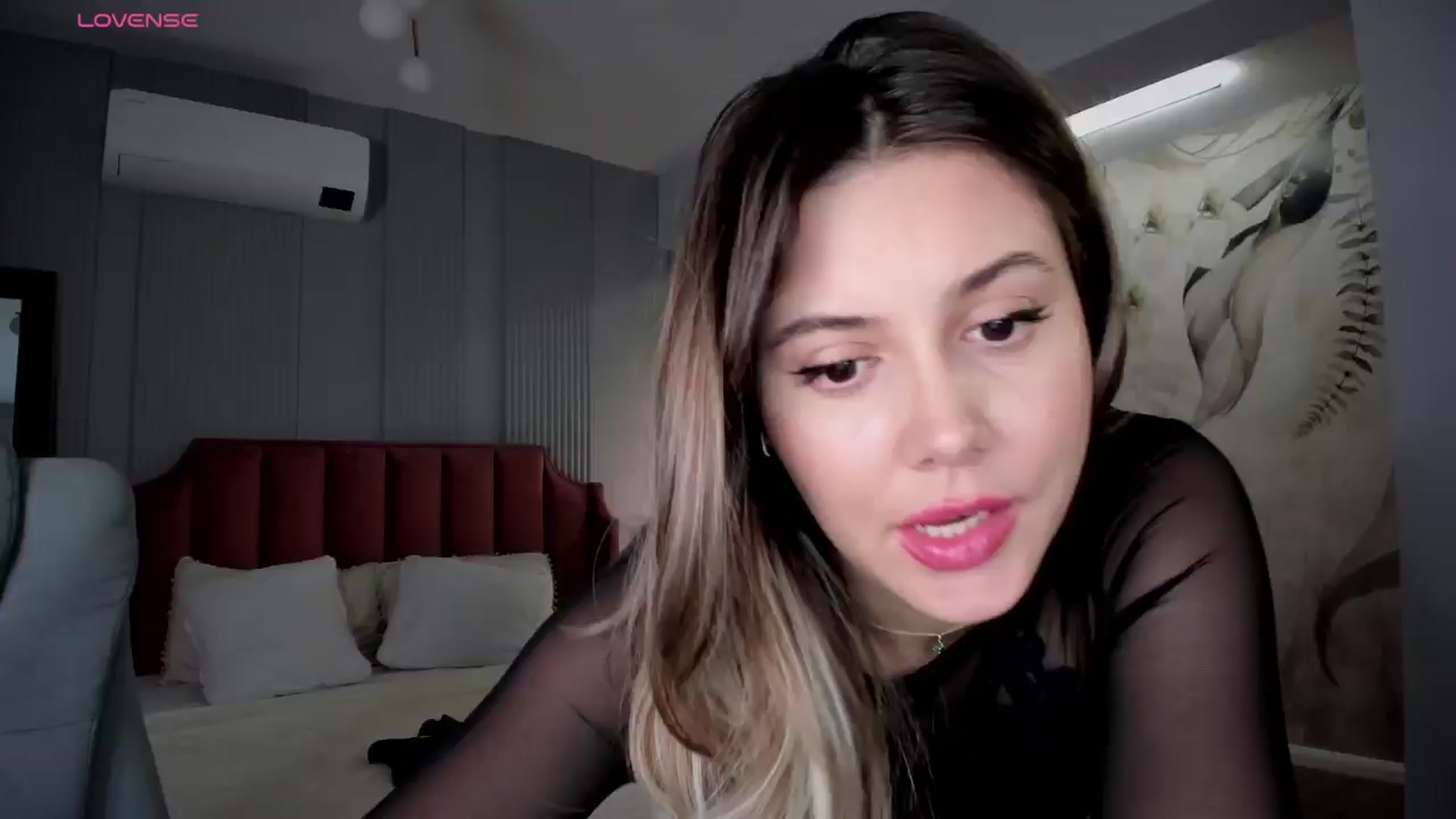Gallery image thumbnail from NellieCutest's myfreecams stream on, 12/13/2025, 23:22 image 17 of 20