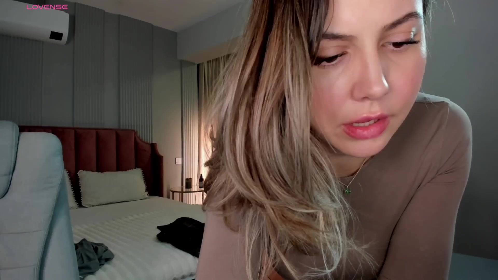 Gallery image thumbnail from NellieCutest's myfreecams stream on, 01/02/2026, 22:20 image 10 of 20