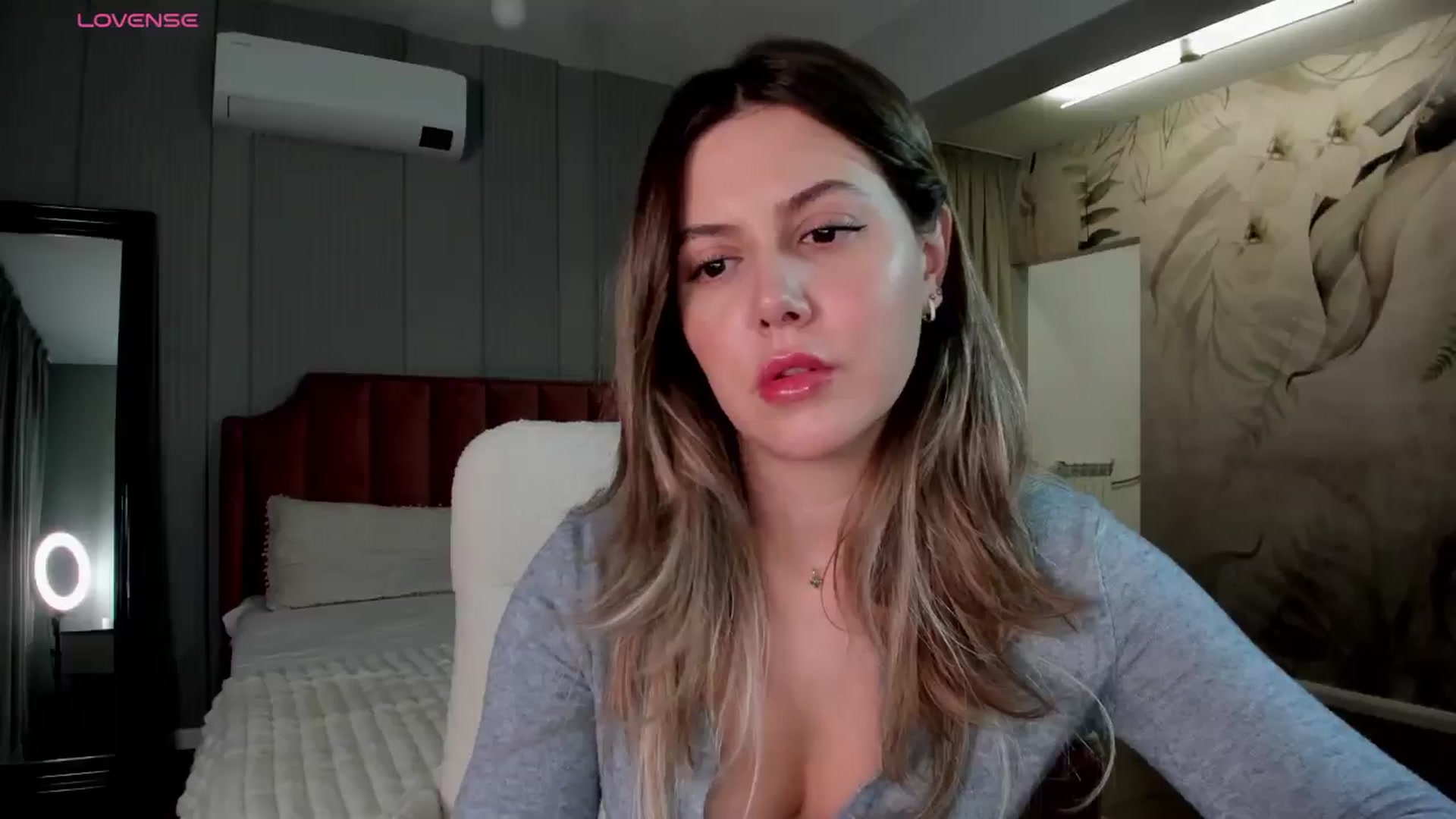 Gallery image thumbnail from NellieCutest's myfreecams stream on, 01/03/2026, 22:35 image 13 of 20