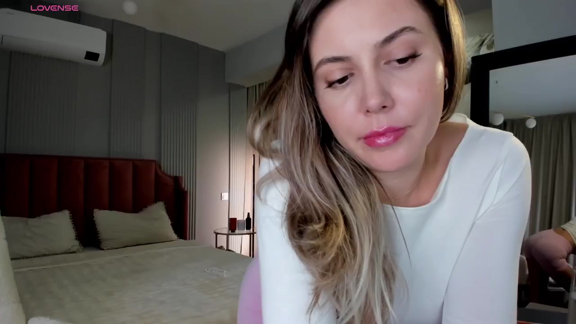 Gallery image thumbnail from NellieCutest's myfreecams stream on, 01/22/2026, 22:46 image 14 of 20