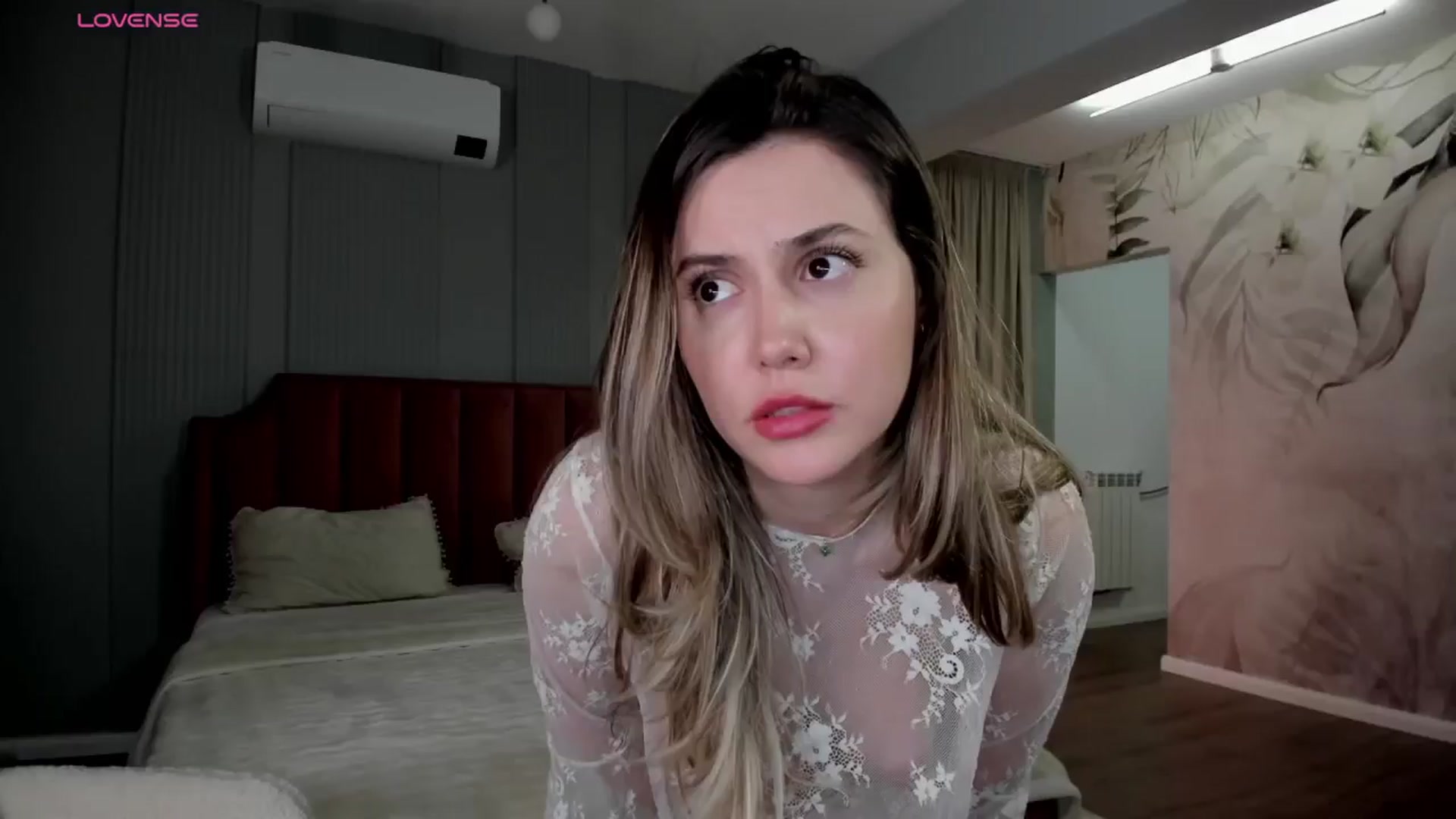 Gallery image thumbnail from NellieCutest's myfreecams stream on, 02/01/2026, 23:26 image 3 of 20