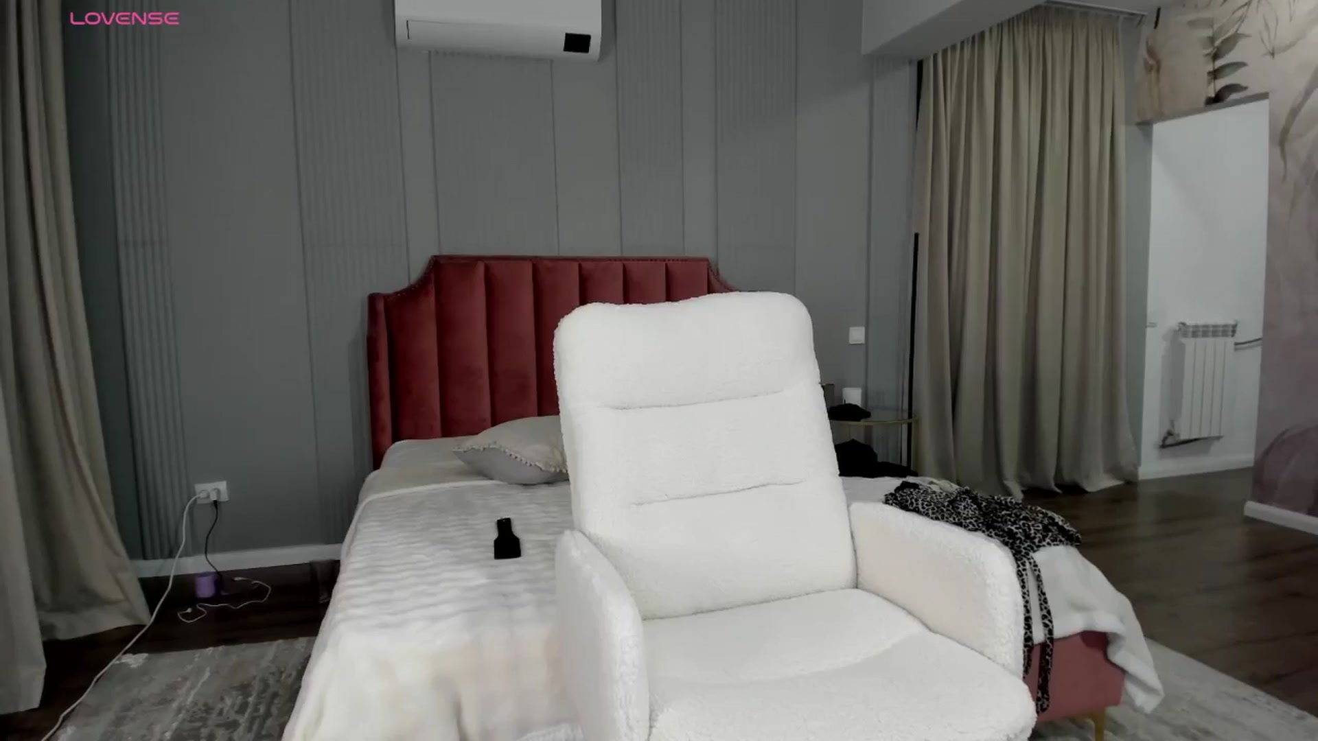 Gallery image thumbnail from NellieCutest's myfreecams stream on, 02/06/2026, 23:02 image 20 of 20