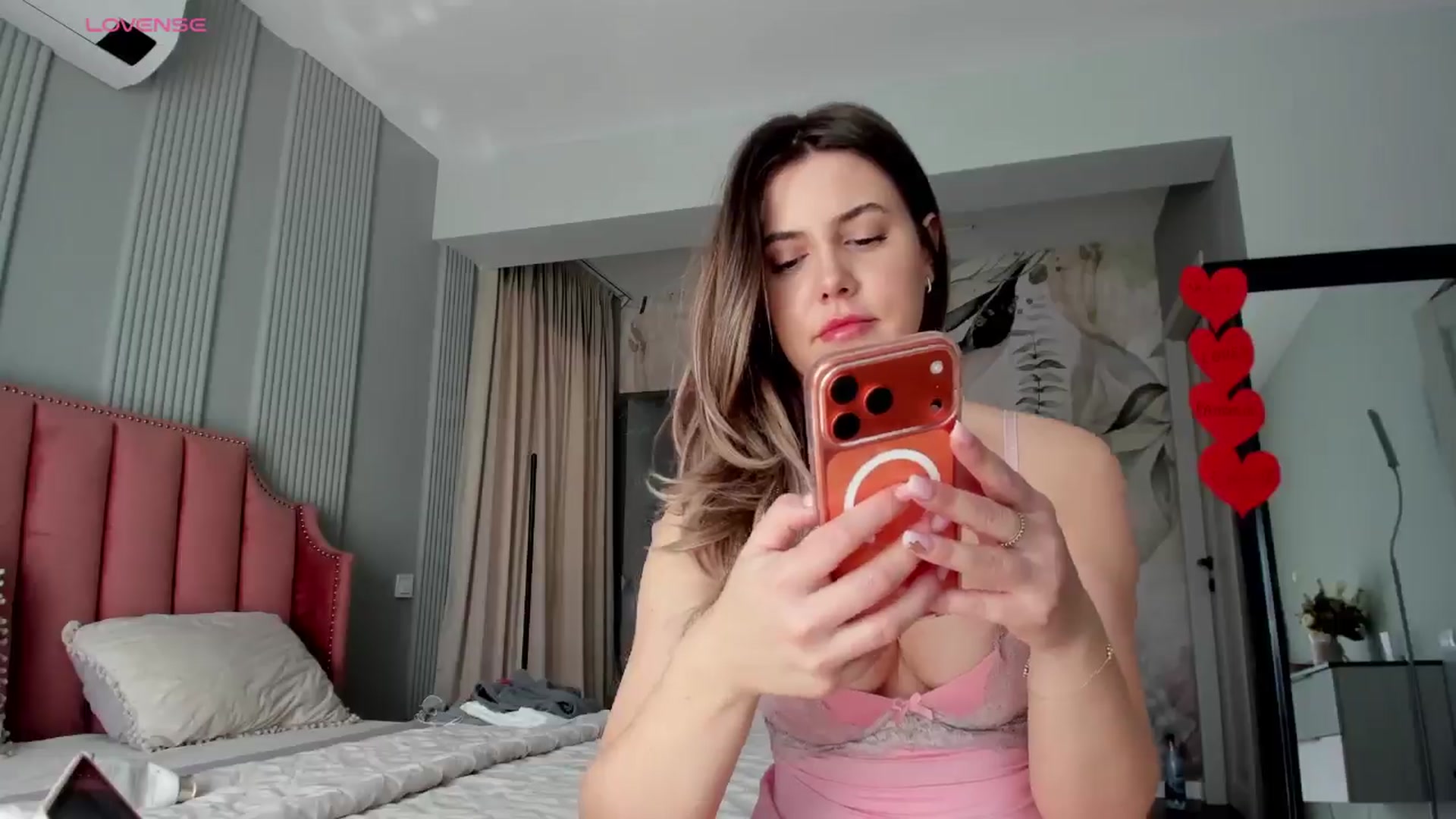 Gallery image thumbnail from NellieCutest's myfreecams stream on, 02/19/2026, 14:42 image 6 of 20