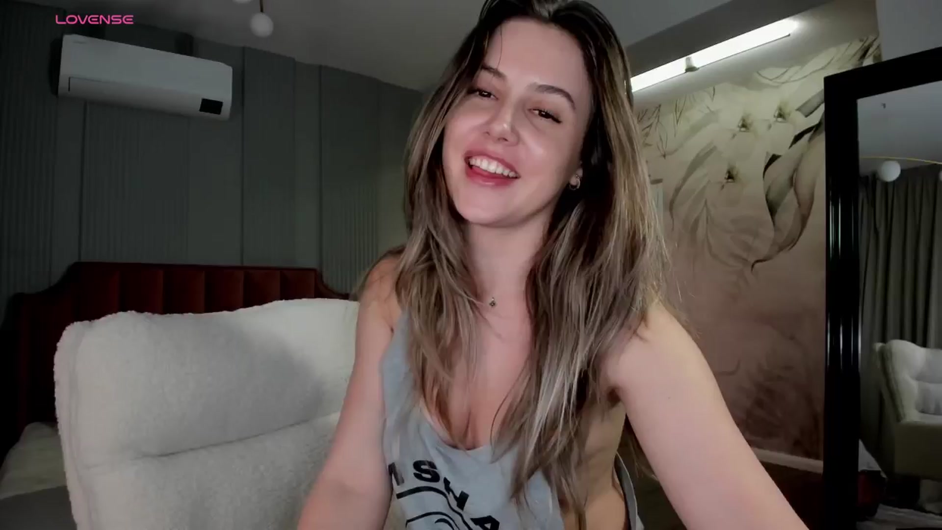 Gallery image thumbnail from NellieCutest's myfreecams stream on, 04/28/2026, 21:37 image 7 of 20