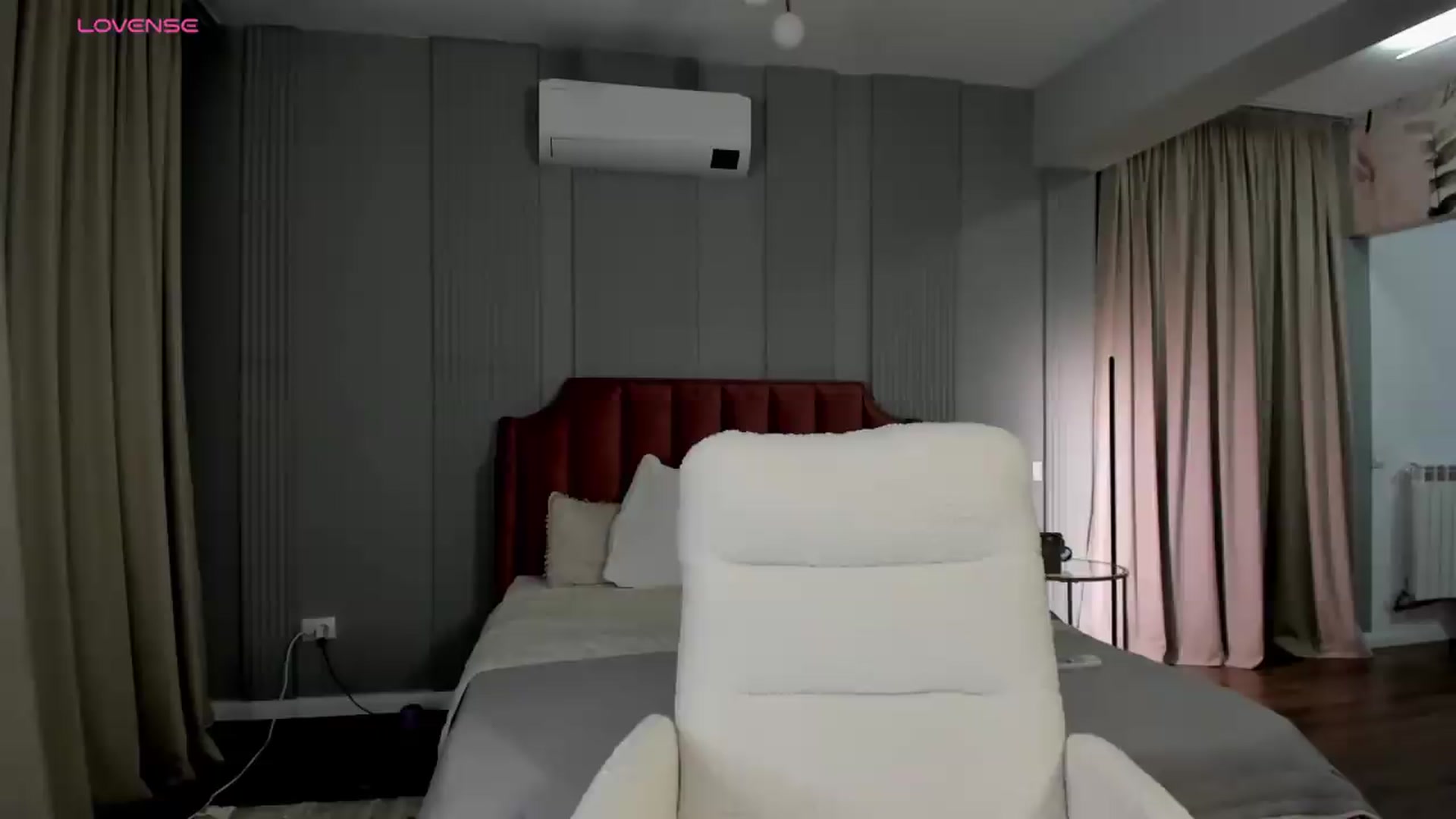 Gallery image thumbnail from NellieCutest's myfreecams stream on, 05/14/2026, 21:53 image 2 of 20