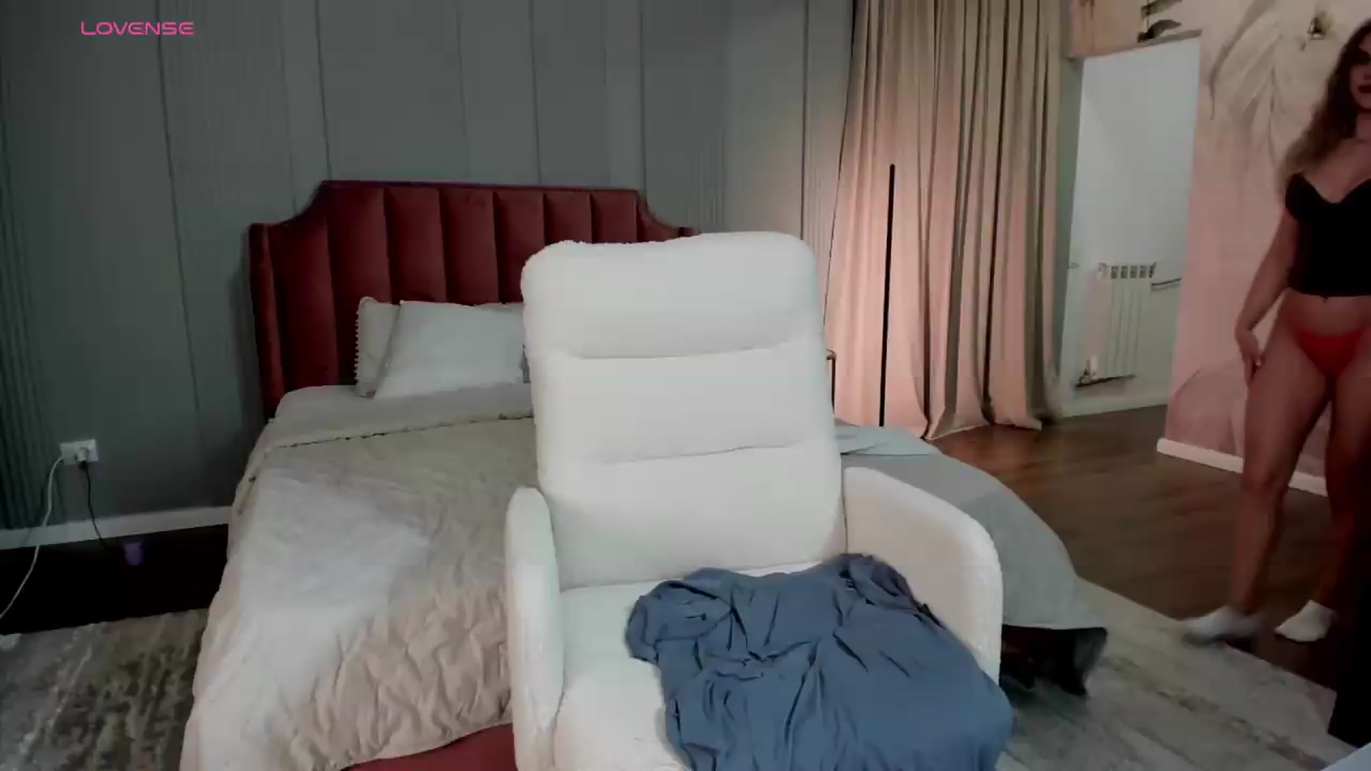 Gallery image thumbnail from NellieCutest's myfreecams stream on, 06/04/2026, 21:23 image 5 of 20