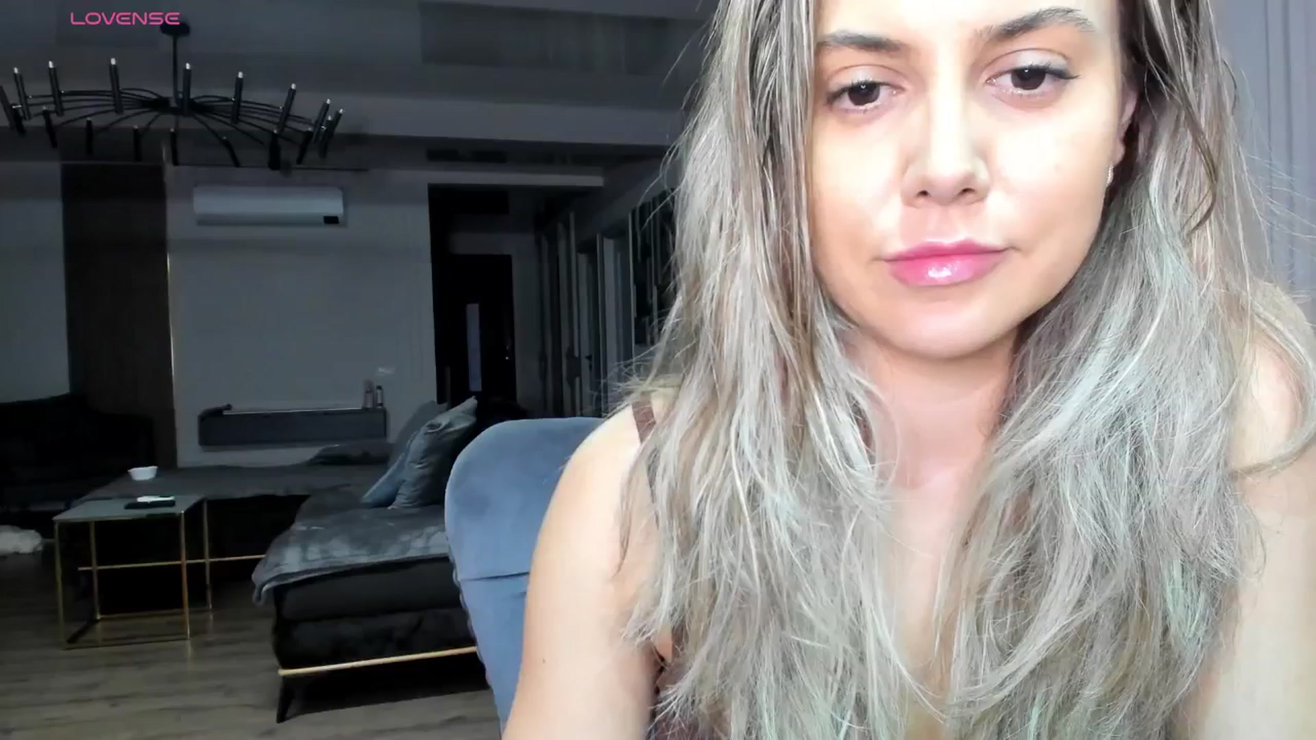 Gallery image thumbnail from NellsBdayGal's myfreecams stream on, 08/09/2025, 21:52 image 2 of 20