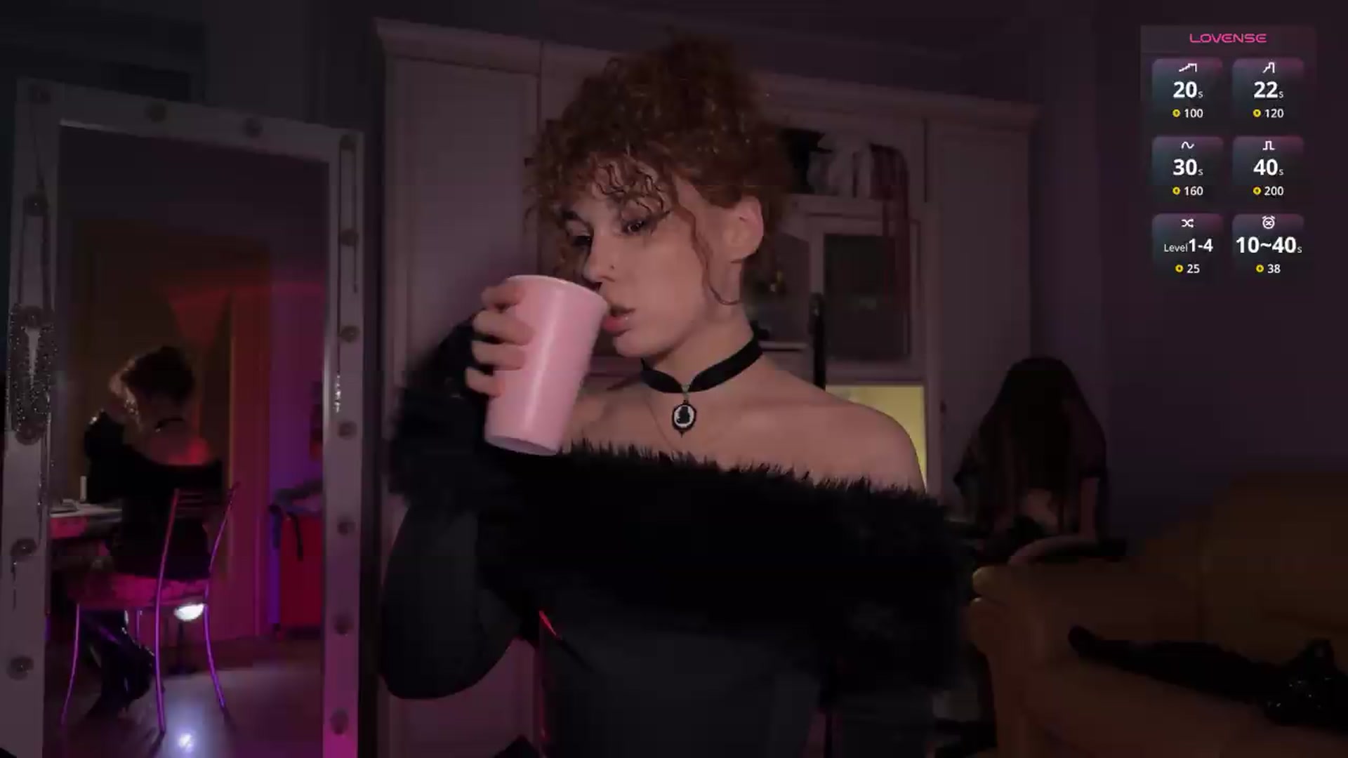 Gallery image thumbnail from NellyJune's myfreecams stream on, 07/17/2026, 21:36 image 4 of 20