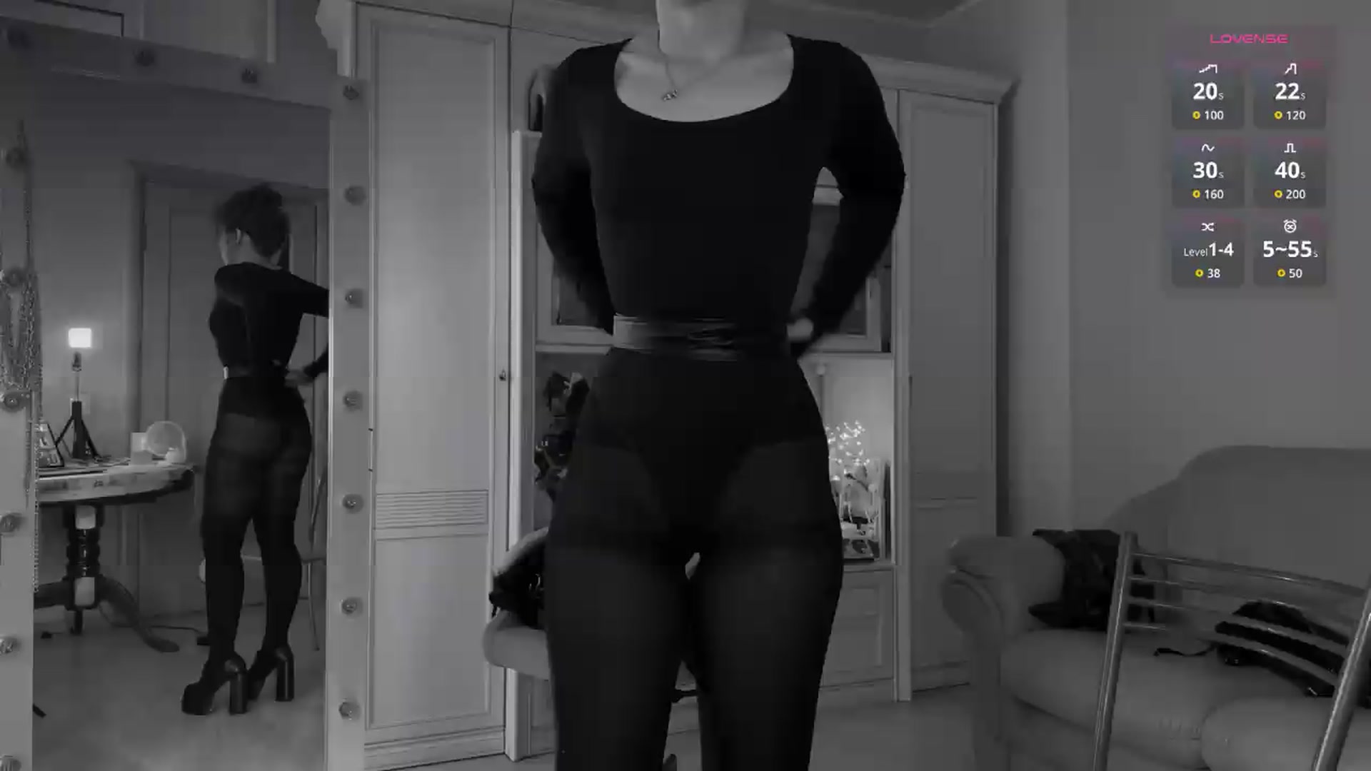Gallery image thumbnail from NellyJune's myfreecams stream on, 07/26/2026, 17:45 image 6 of 20