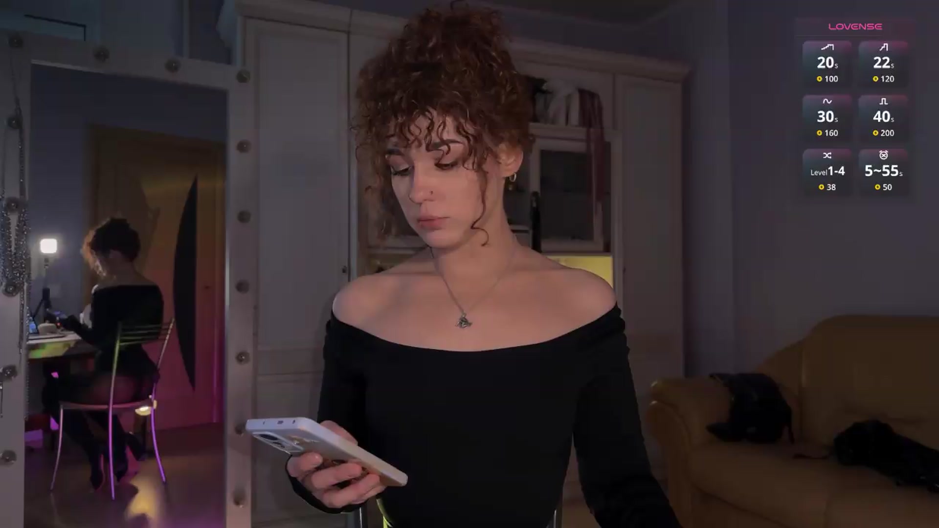 Gallery image thumbnail from NellyJune's myfreecams stream on, 07/26/2026, 18:44 image 19 of 20