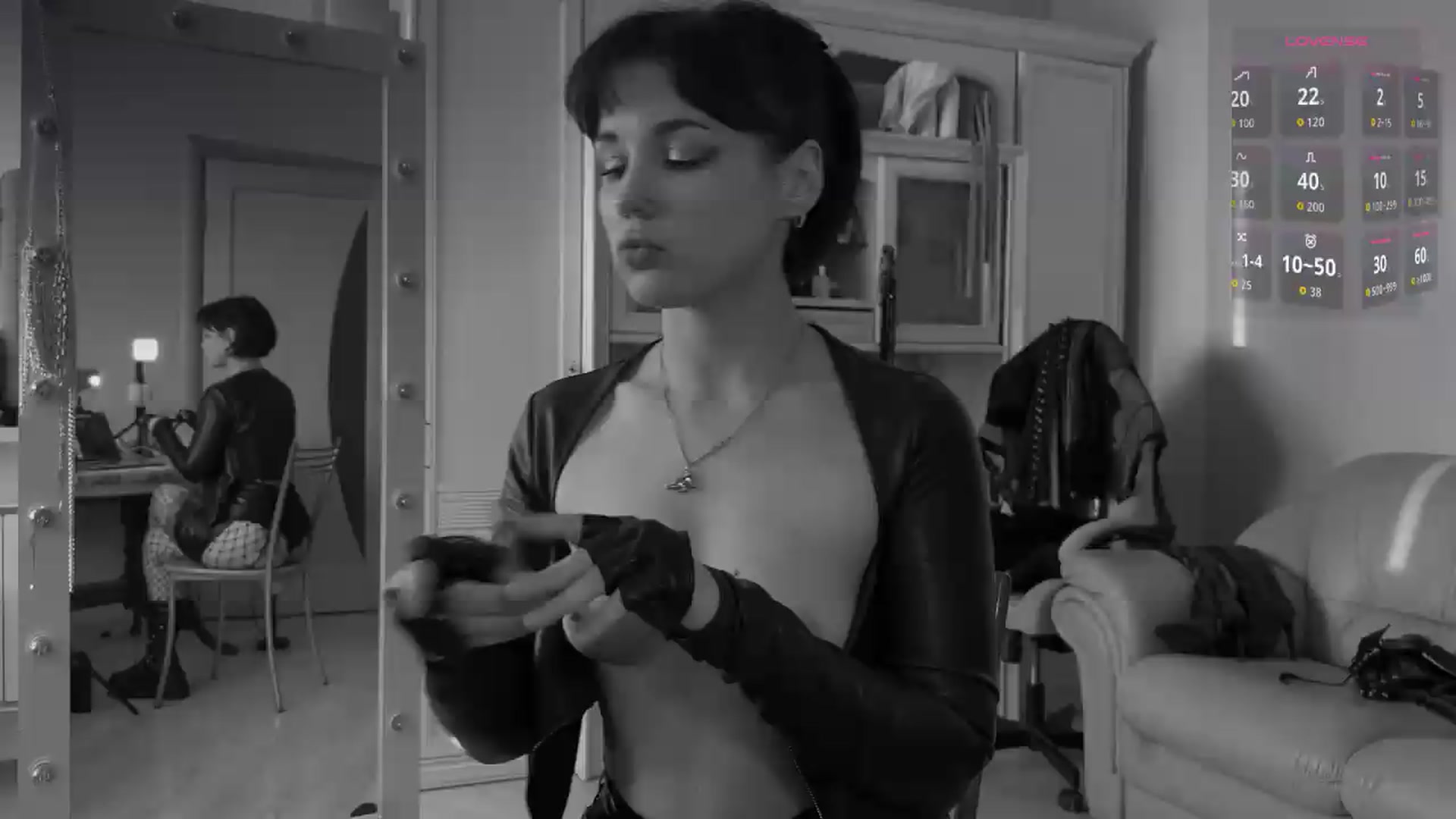 Gallery image thumbnail from NellyJune's myfreecams stream on, 07/31/2026, 17:38 image 17 of 20