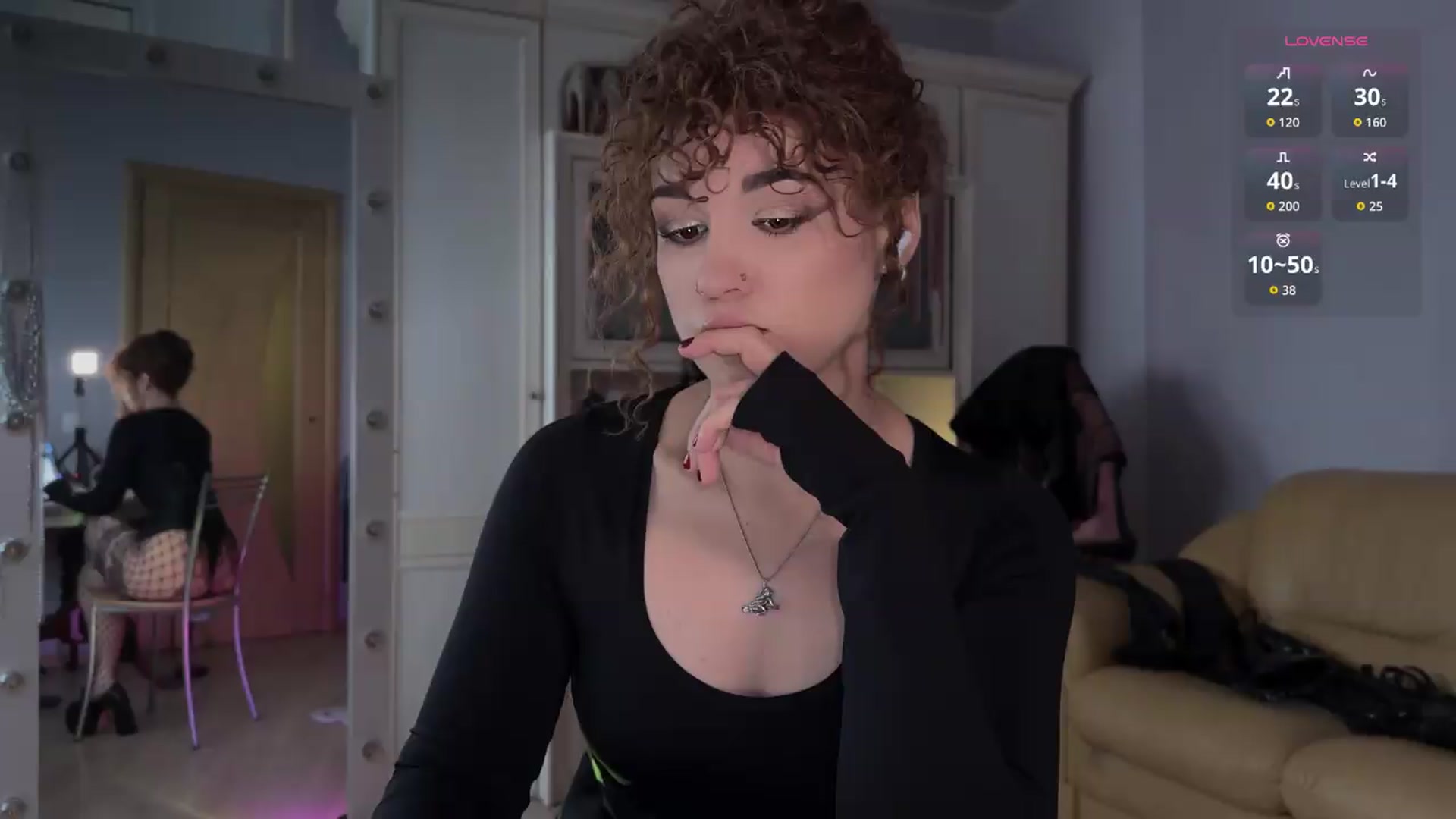 Gallery image thumbnail from NellyJune's myfreecams stream on, 08/06/2026, 18:01 image 11 of 20