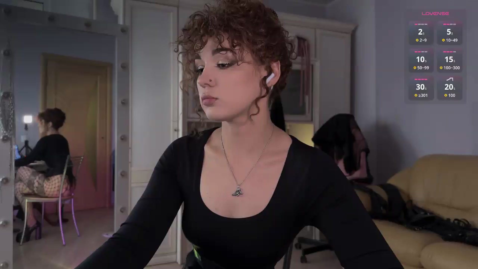Gallery image thumbnail from NellyJune's myfreecams stream on, 08/06/2026, 18:01 image 5 of 20