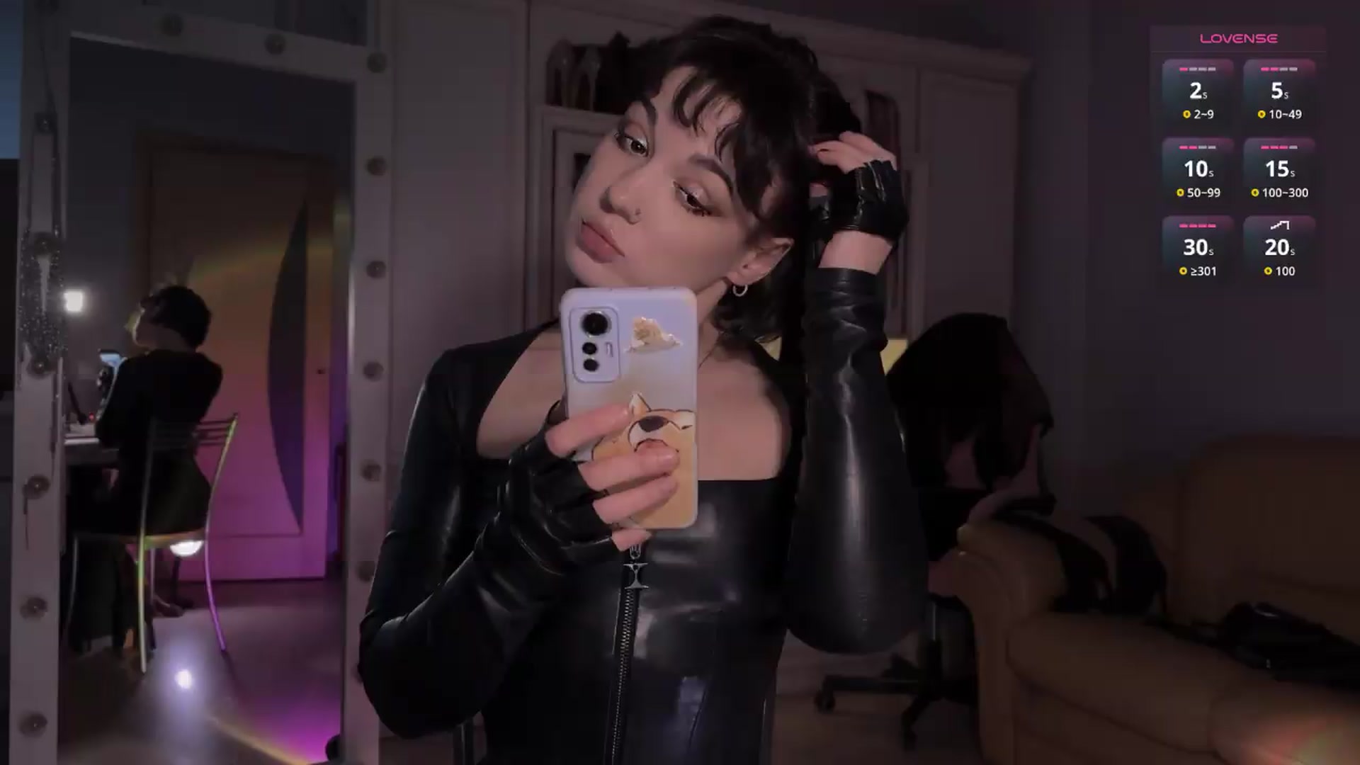 Gallery image thumbnail from NellyJune's myfreecams stream on, 08/07/2026, 19:03 image 3 of 20