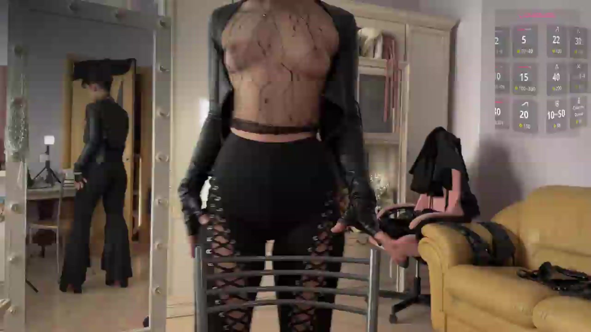 Gallery image thumbnail from NellyJune's myfreecams stream on, 08/10/2026, 17:32 image 6 of 20