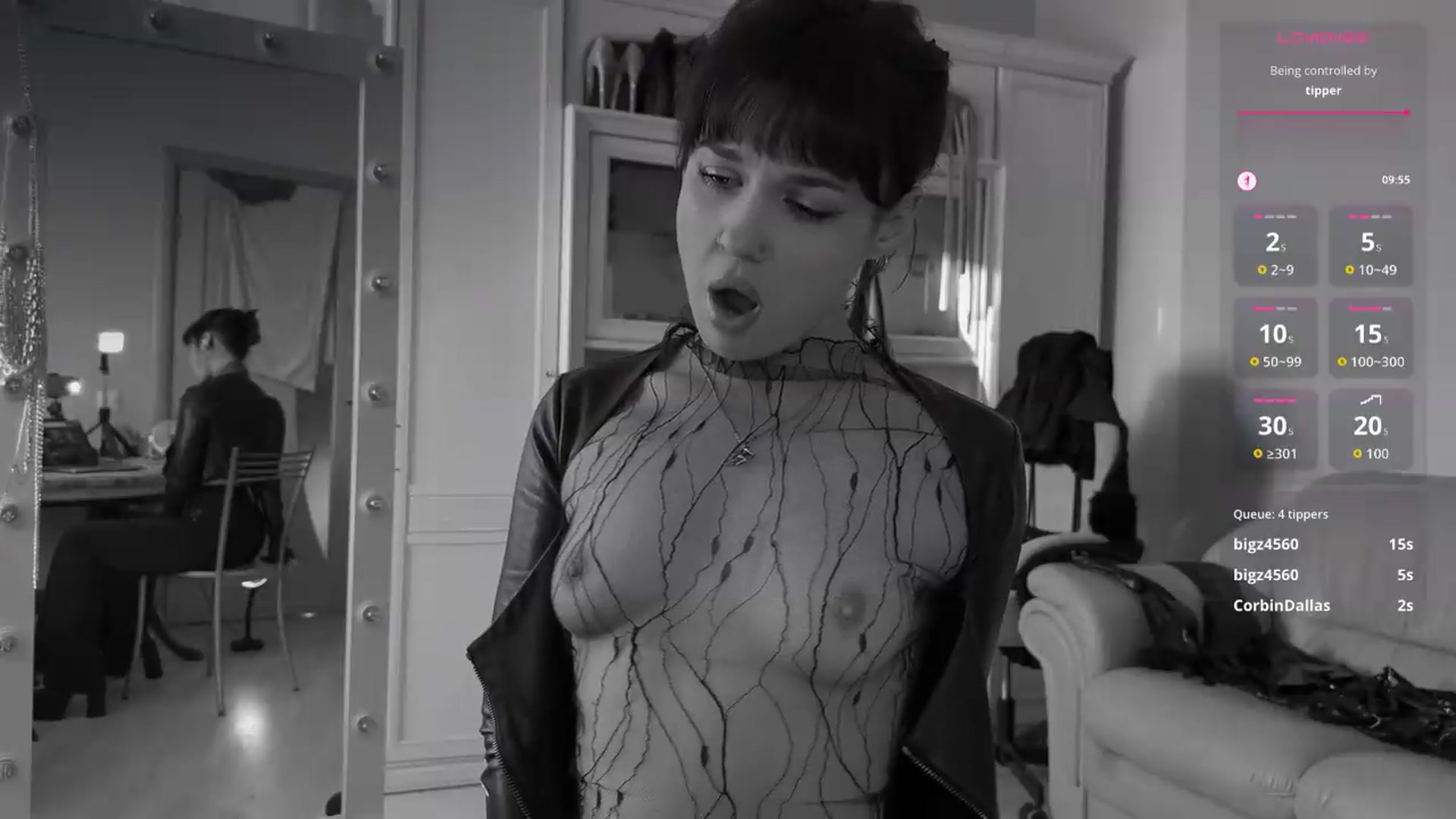 Gallery image thumbnail from NellyJune's myfreecams stream on, 08/13/2026, 16:46 image 18 of 20