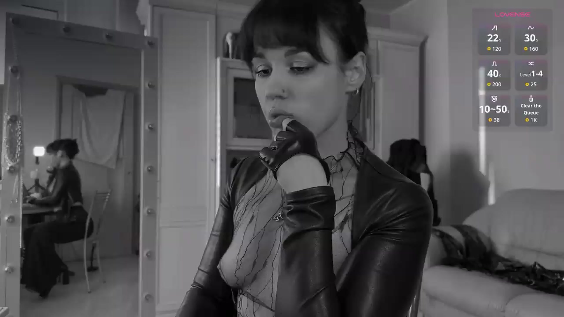 Gallery image thumbnail from NellyJune's myfreecams stream on, 08/13/2026, 17:28 image 9 of 20