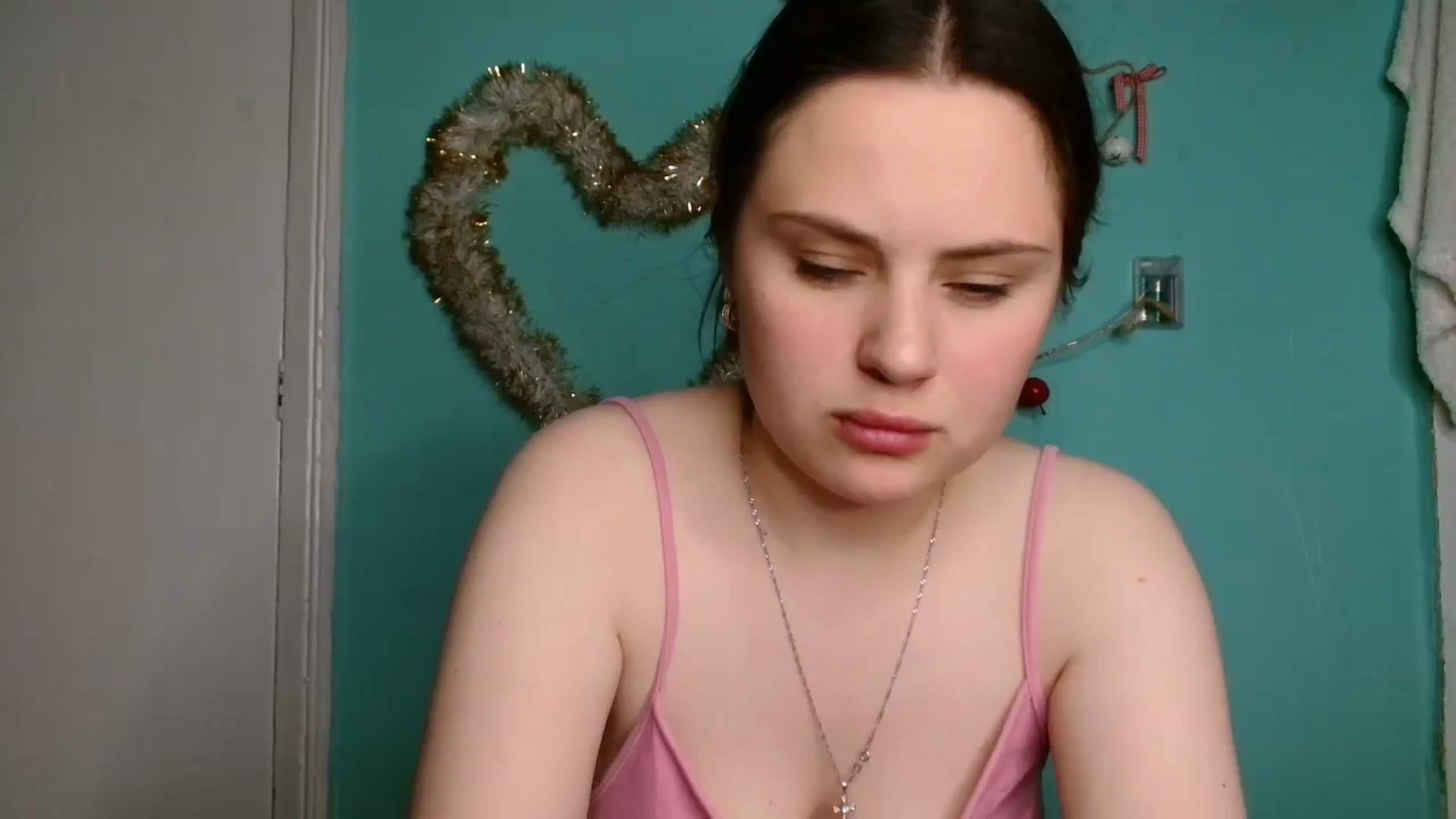 Gallery image thumbnail from NensiFlow's myfreecams stream on, 12/18/2023, 13:23 image 13 of 20