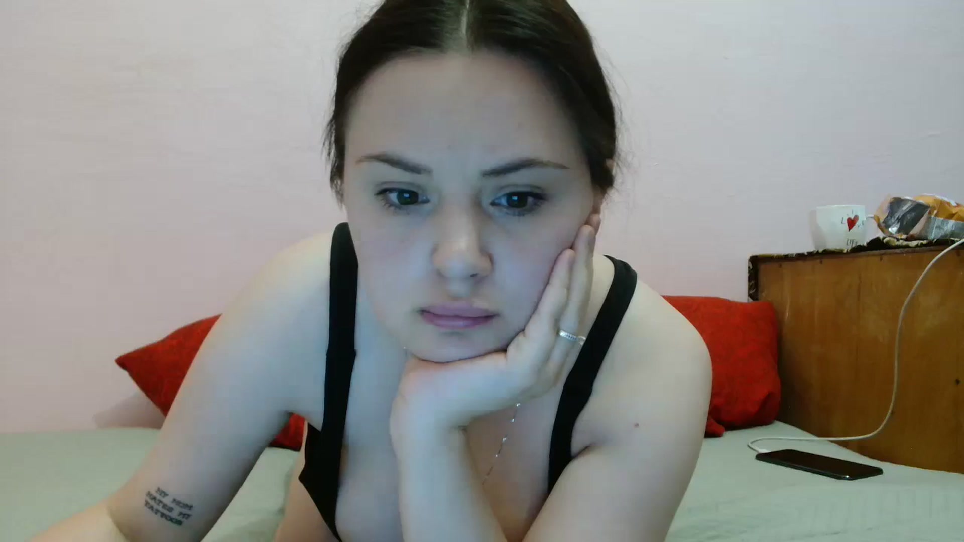 Gallery image thumbnail from NensiFlow's myfreecams stream on, 01/02/2024, 12:59 image 8 of 20