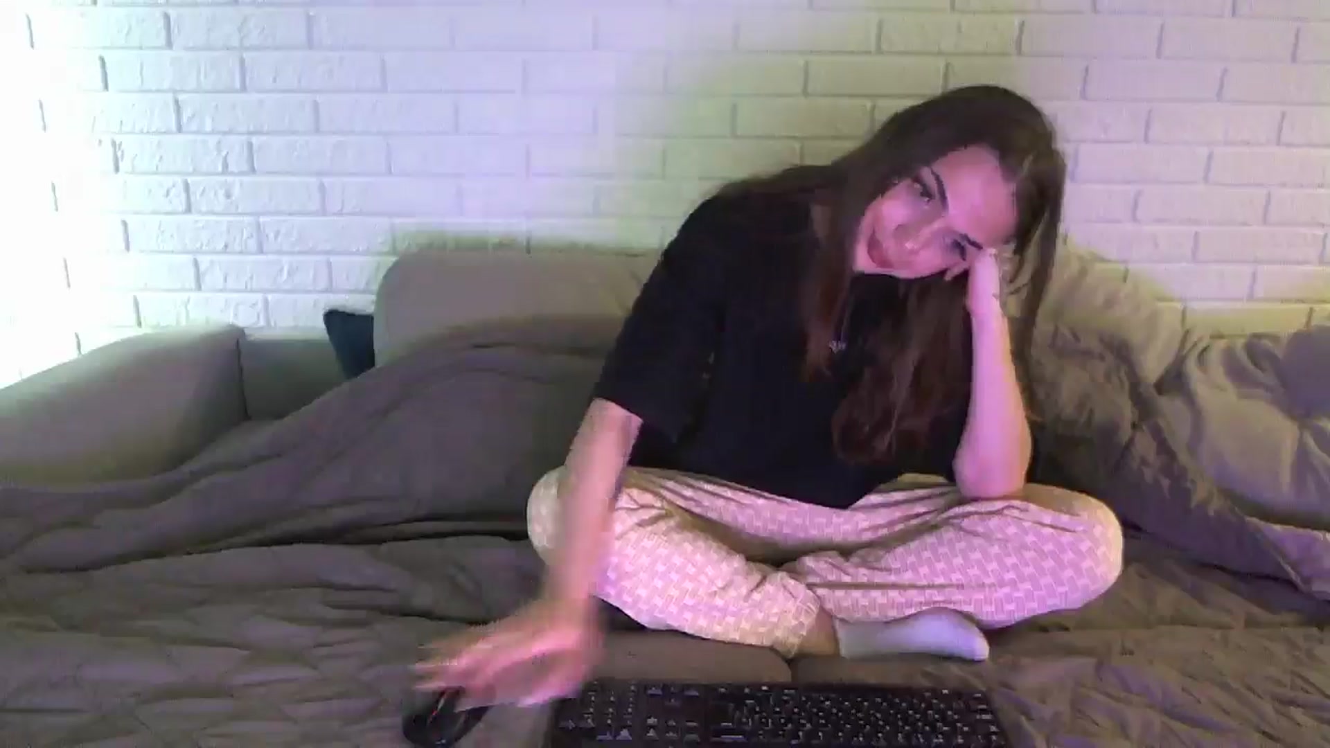 Gallery image thumbnail from NeonGoddess's myfreecams stream on, 03/17/2025, 13:05 image 7 of 20