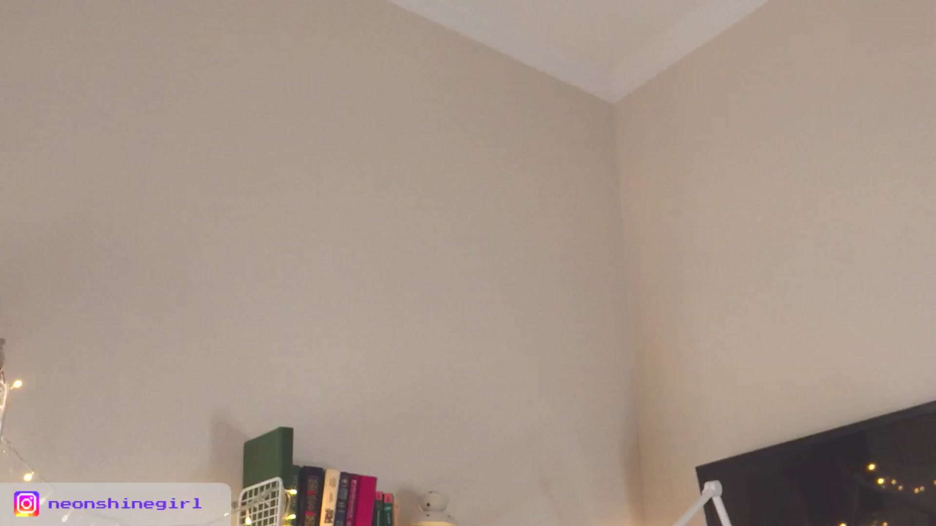 Gallery image thumbnail from NeonShine's myfreecams stream on, 12/26/2025, 13:08 image 1 of 20